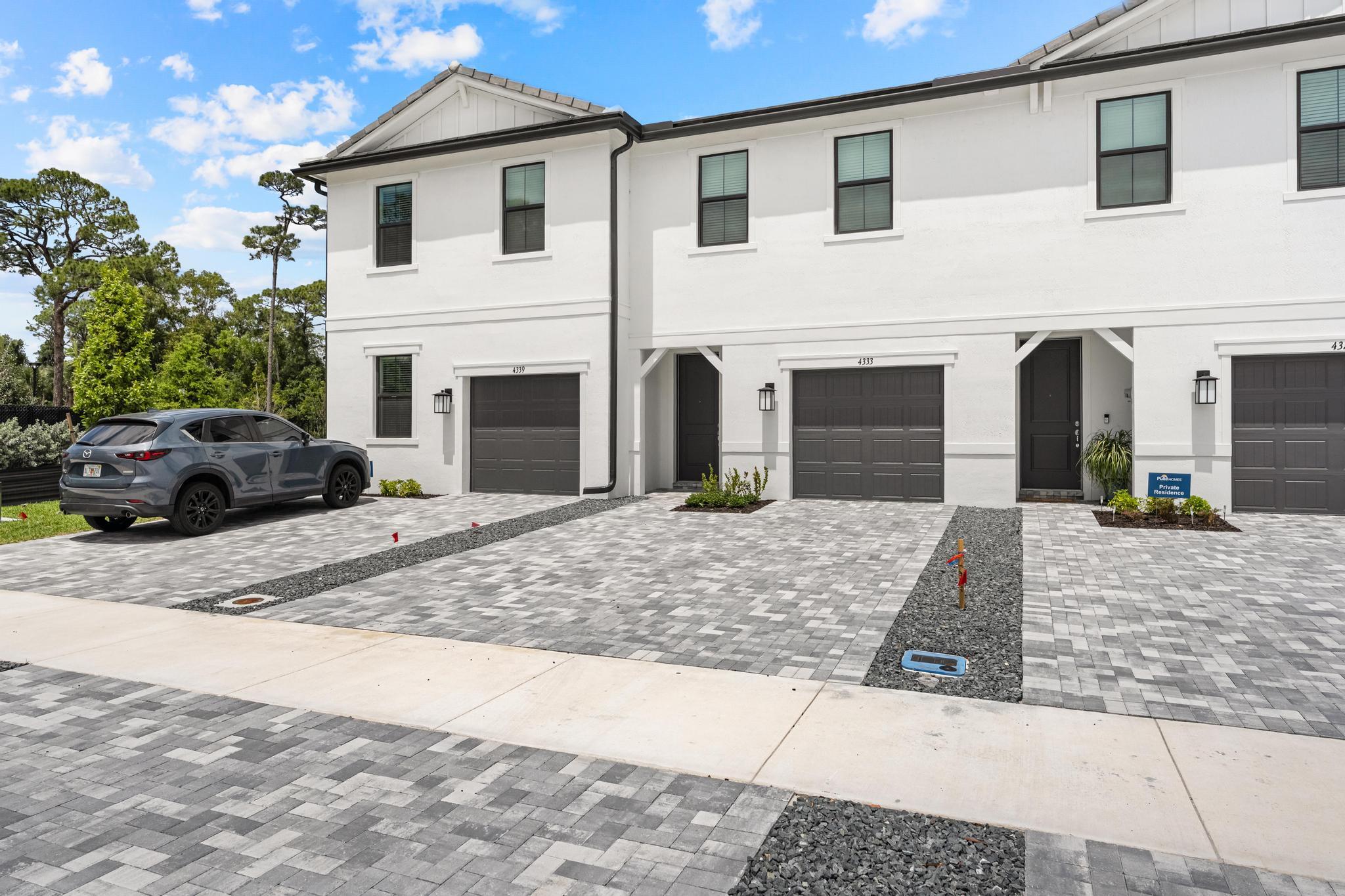 4333 Efendi, Lantana FL 33462