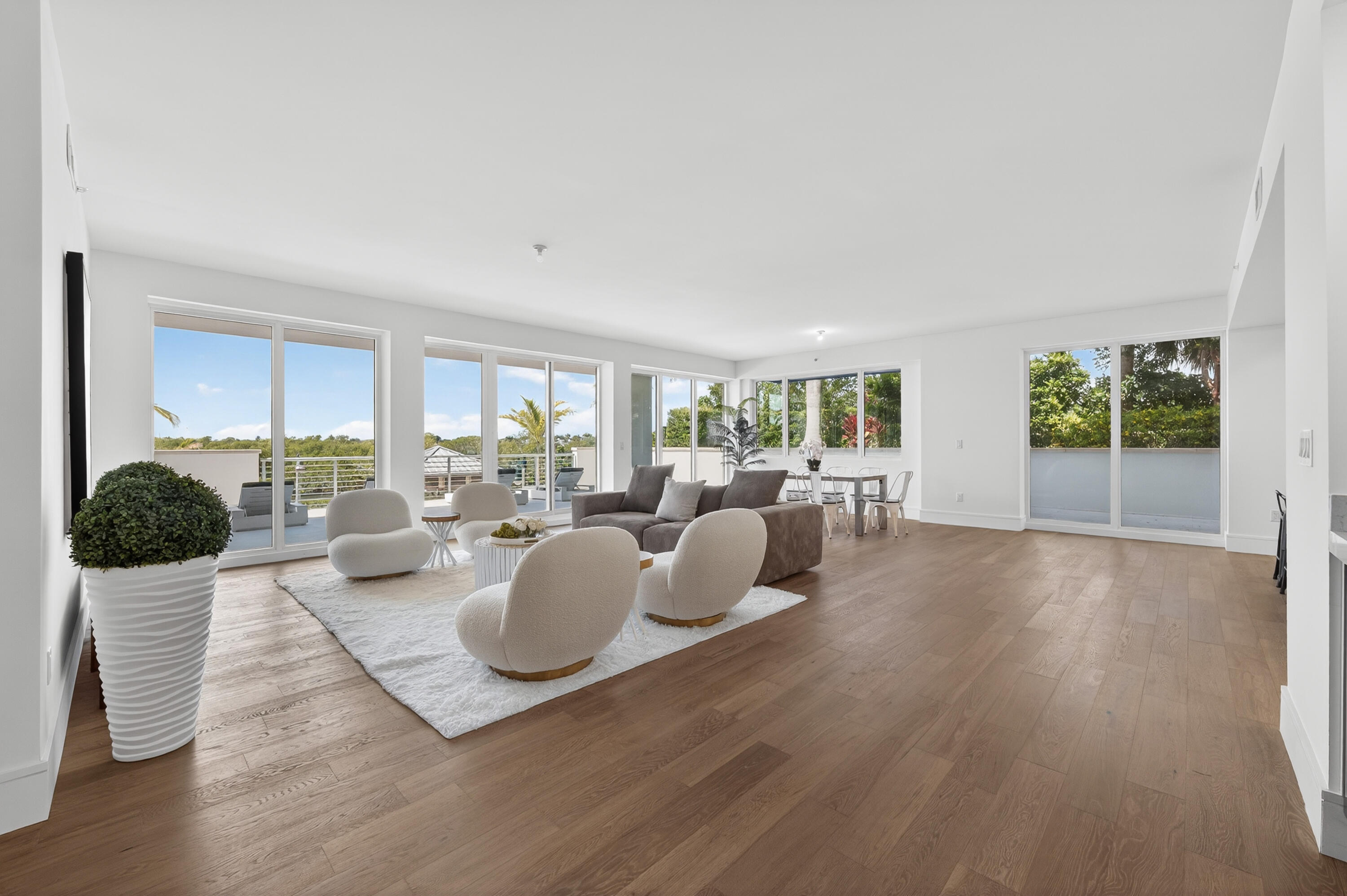 1 S Coastal #201, Jupiter FL 33477