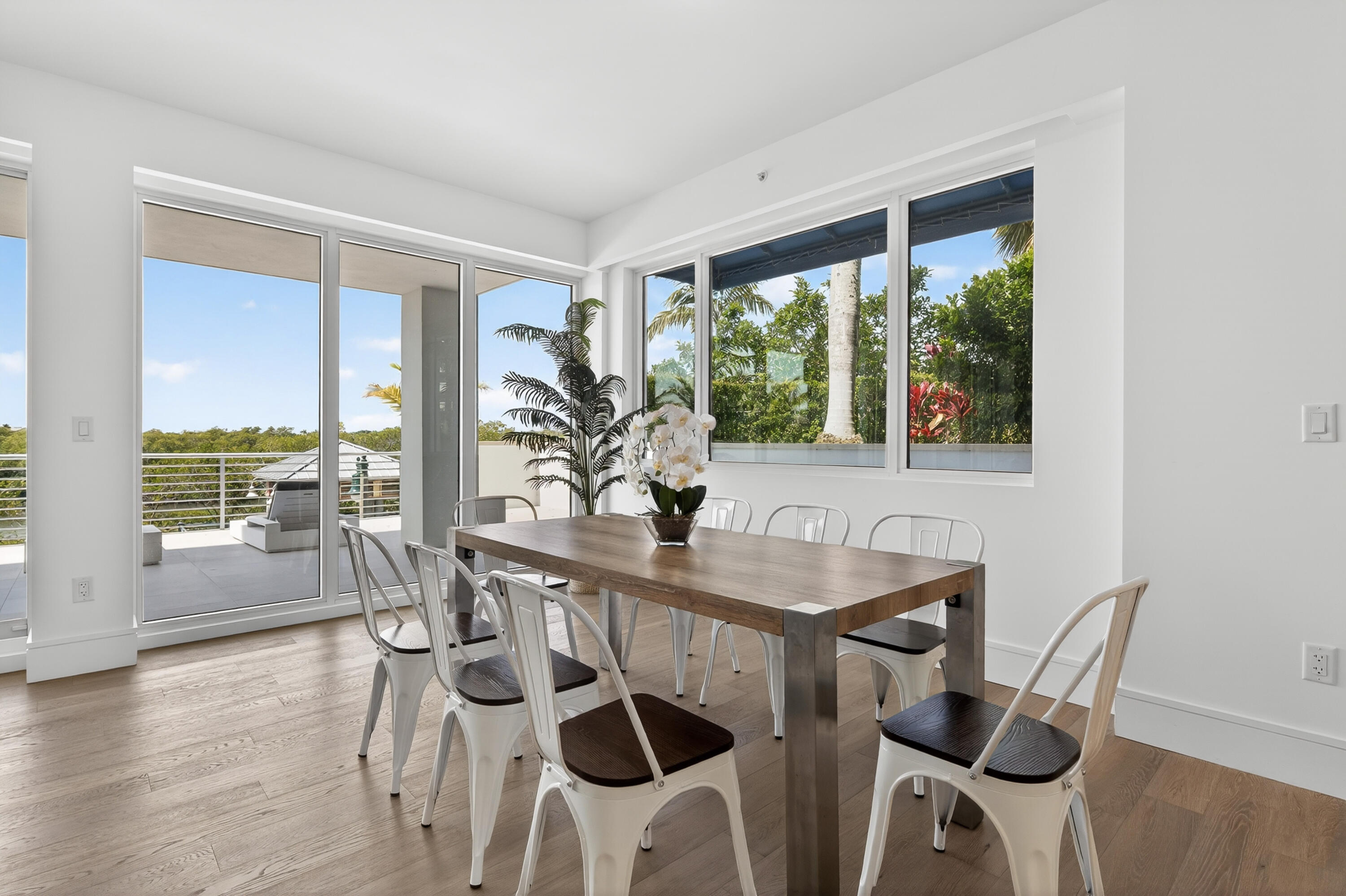 1 S Coastal #201, Jupiter FL 33477