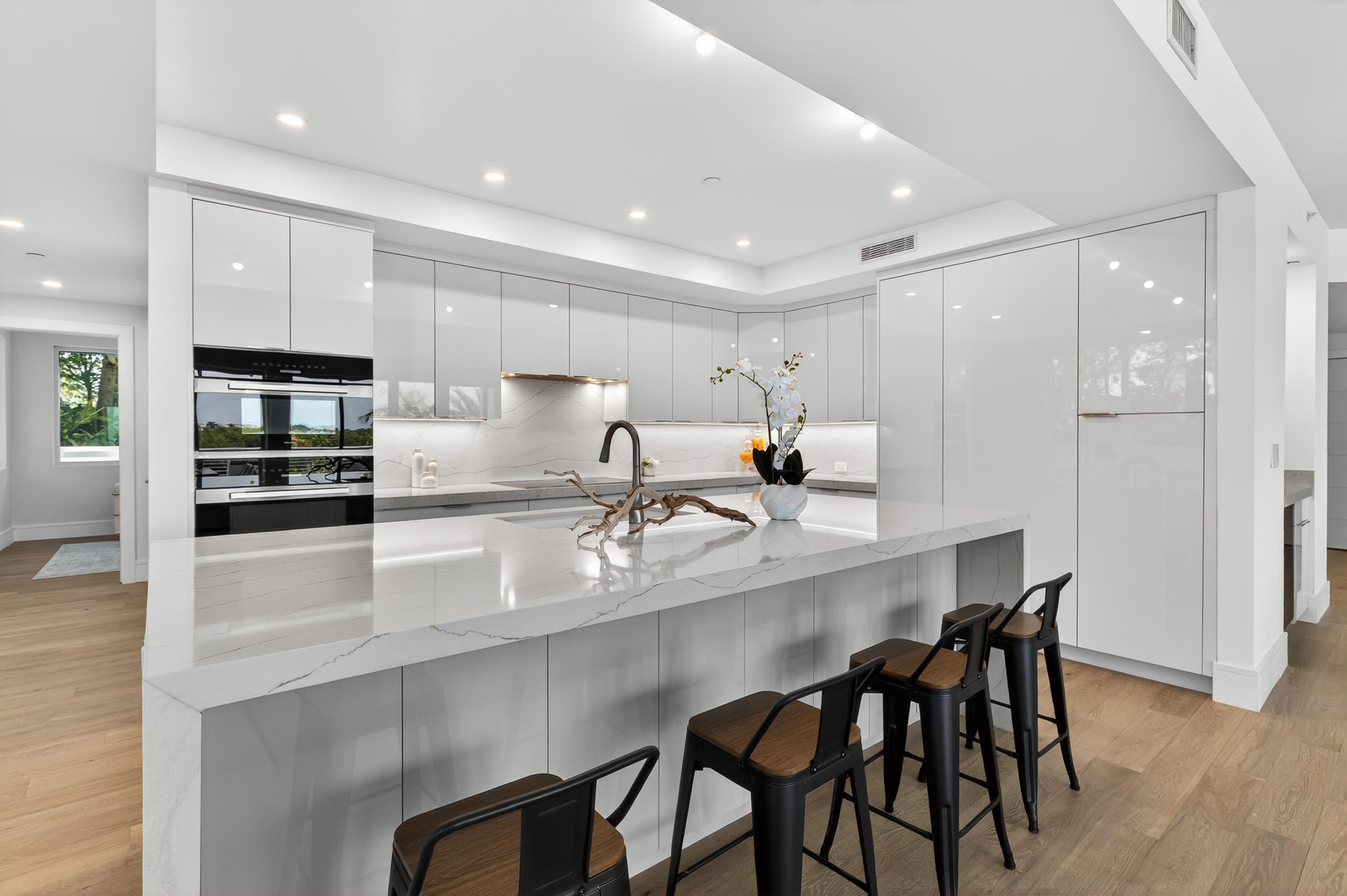 1 S Coastal #201, Jupiter FL 33477