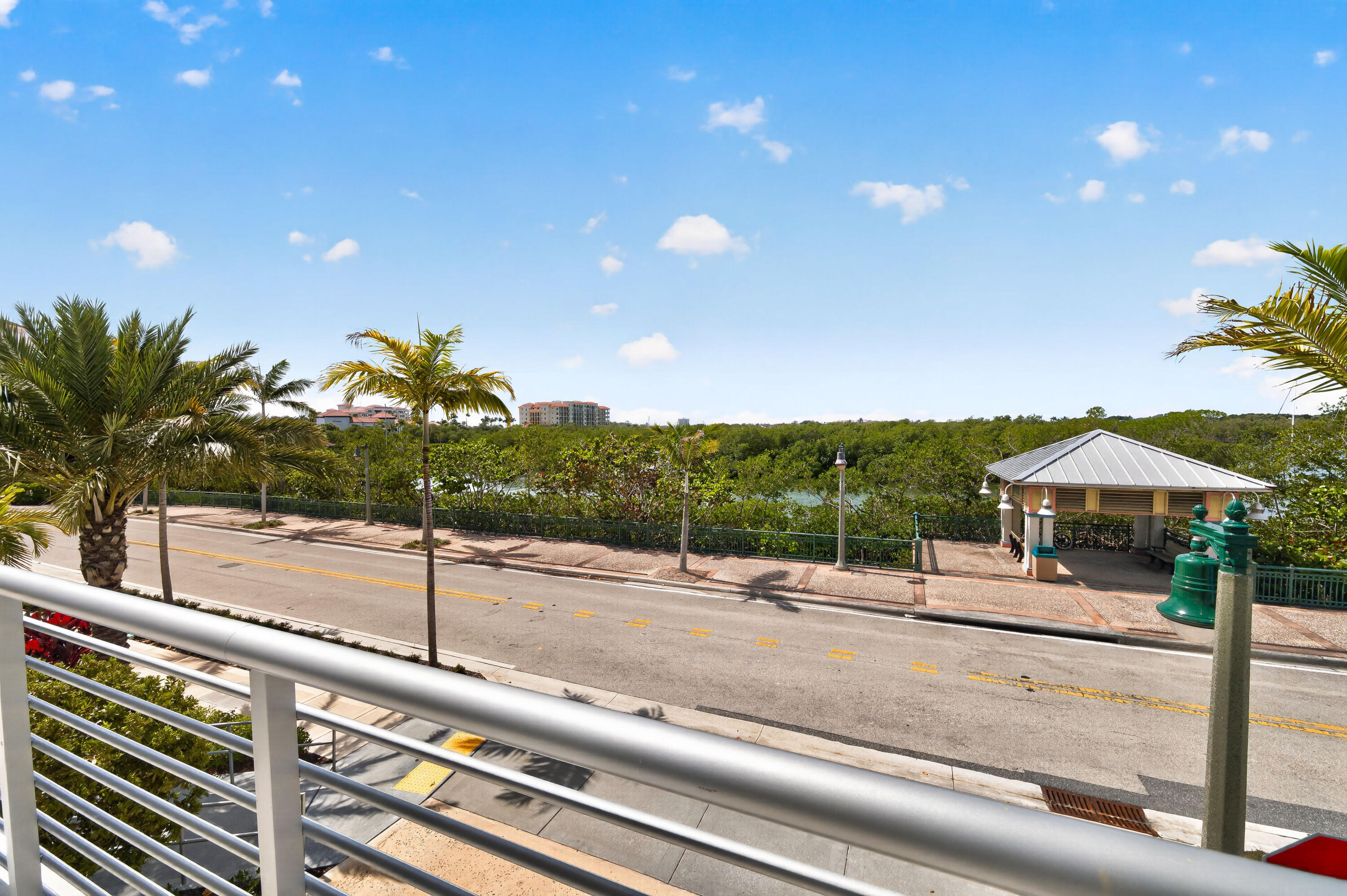 1 S Coastal #201, Jupiter FL 33477