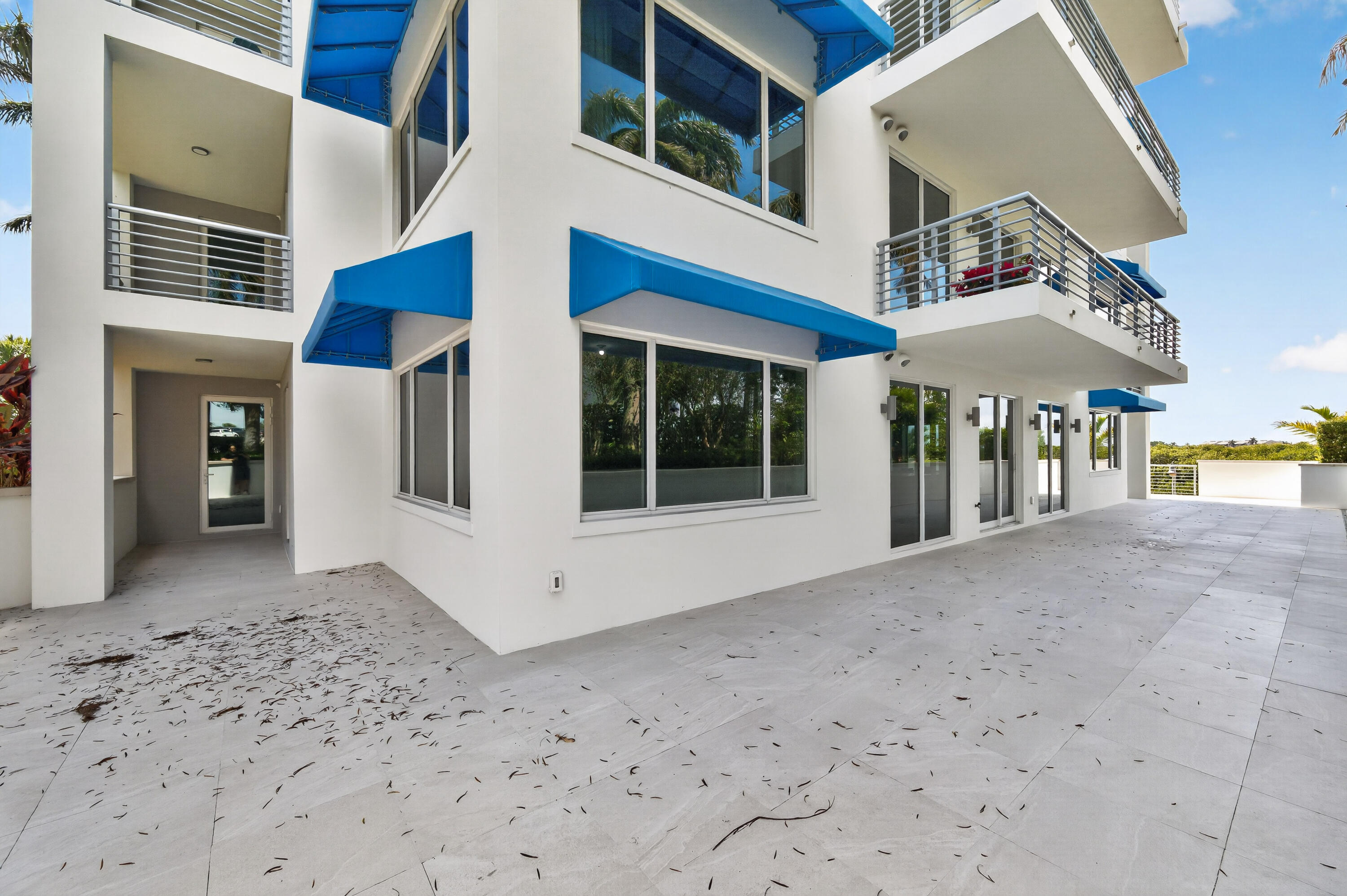 1 S Coastal #201, Jupiter FL 33477