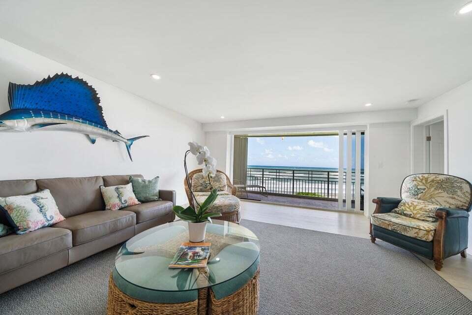 350 S Beach #305, Jupiter FL 33469