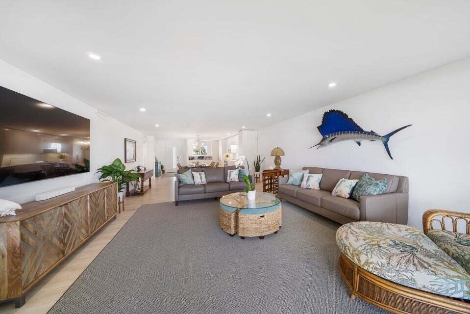 350 S Beach #305, Jupiter FL 33469