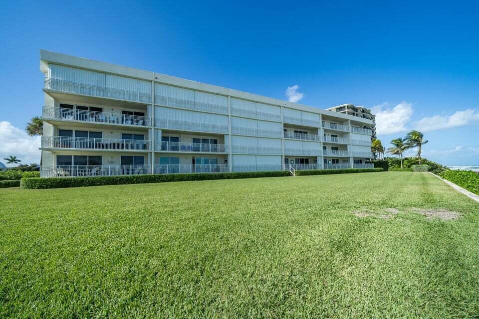 350 S Beach #305, Jupiter FL 33469