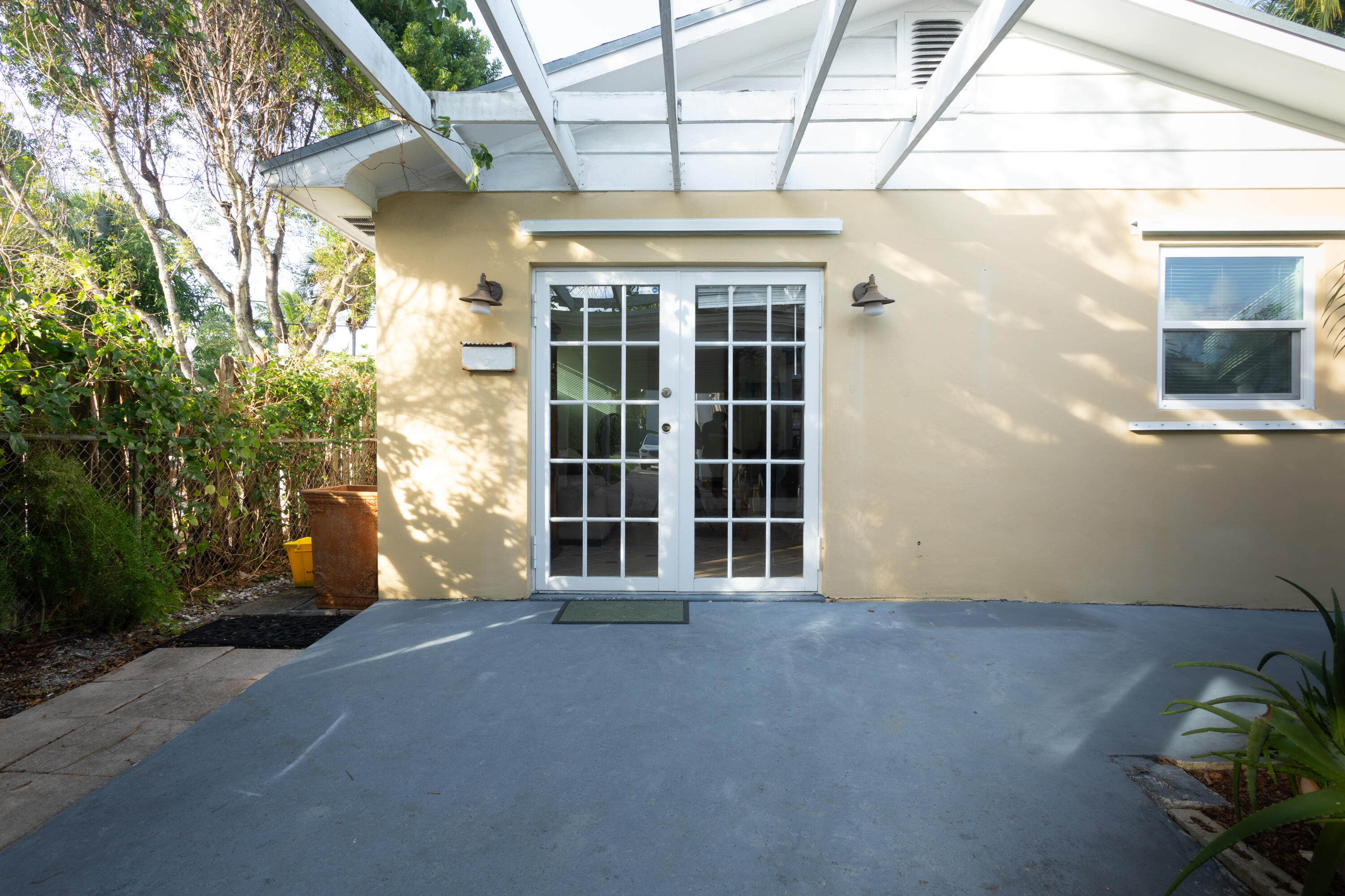 245 Cortez, West Palm Beach FL 33405