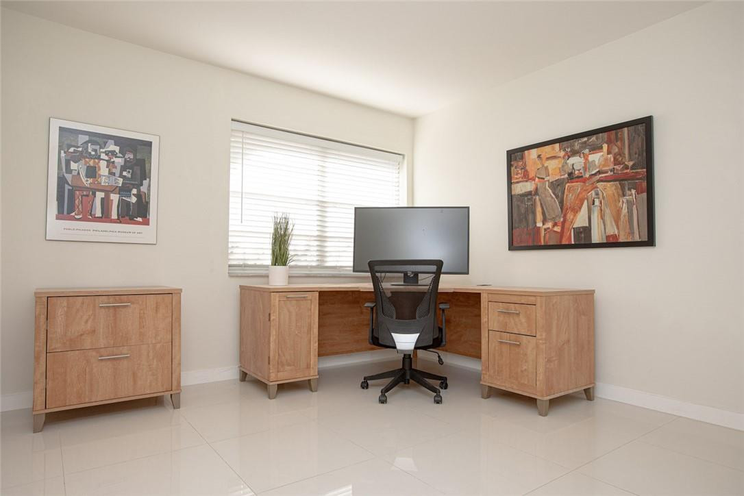 601 SE 5th #108, Fort Lauderdale FL 33301
