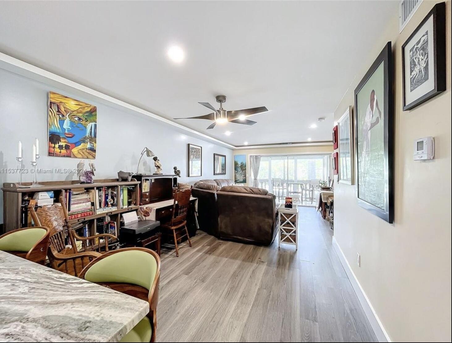460 Paradise Isle #205, Hallandale Beach FL 33009