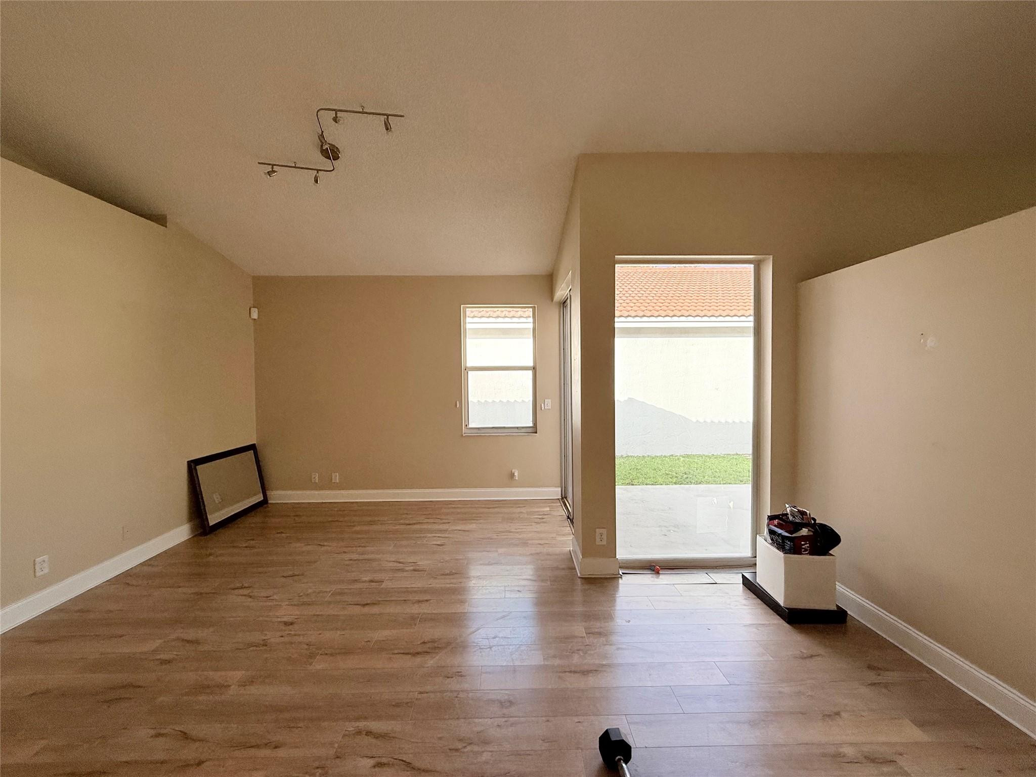 4965 SW 153rd, Davie FL 33331