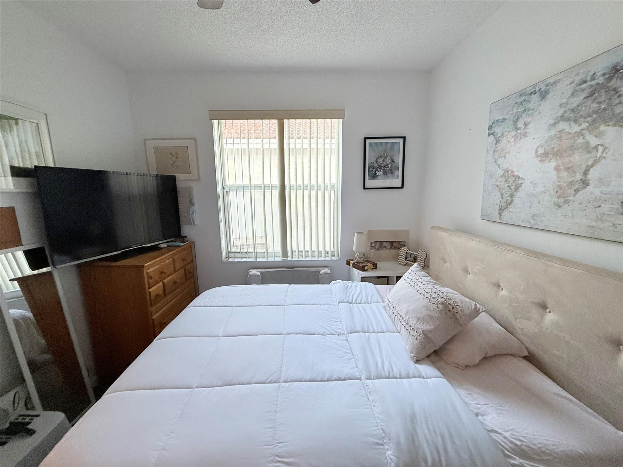 4965 SW 153rd, Davie FL 33331