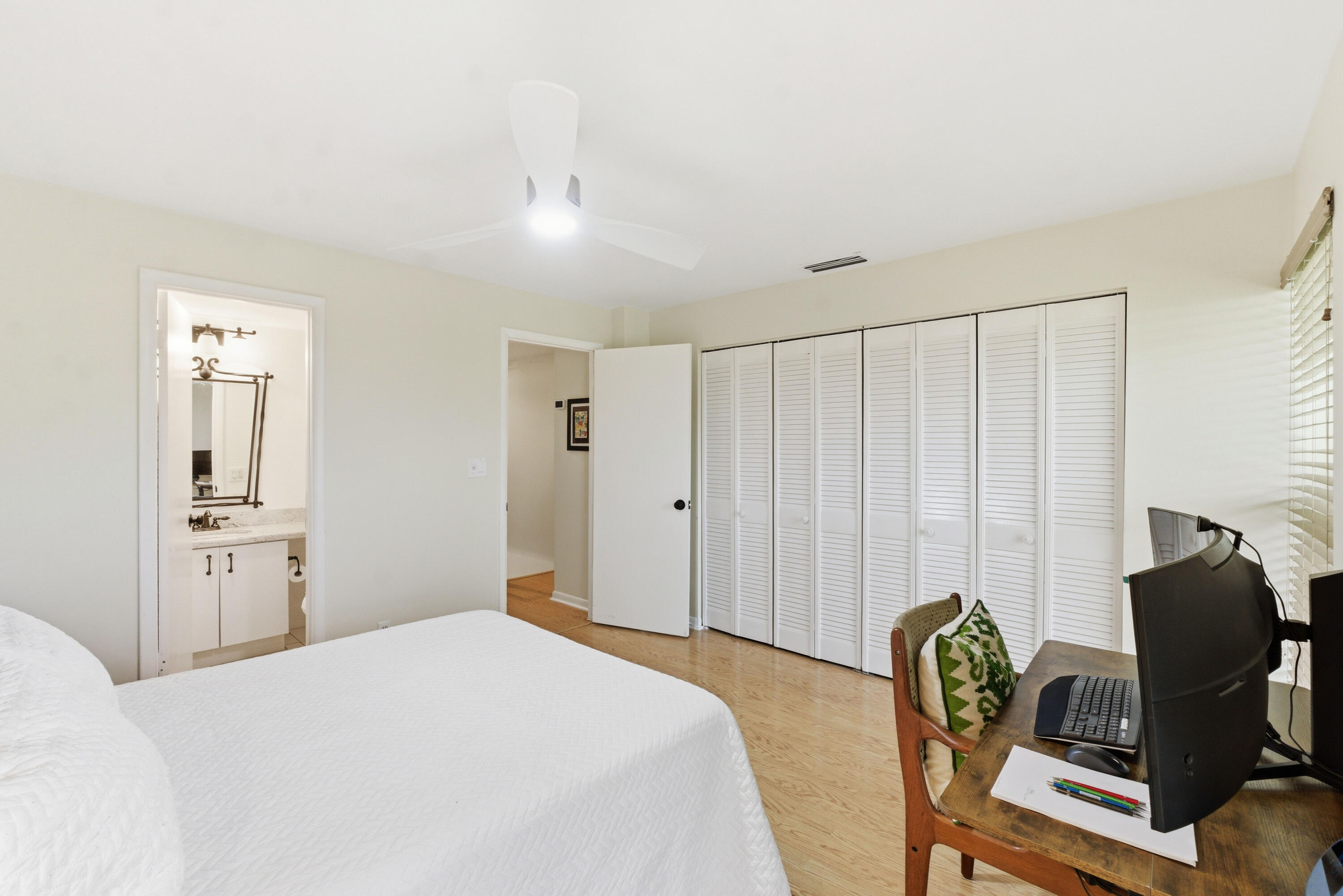 6043 Bayview #6043, Fort Lauderdale FL 33308