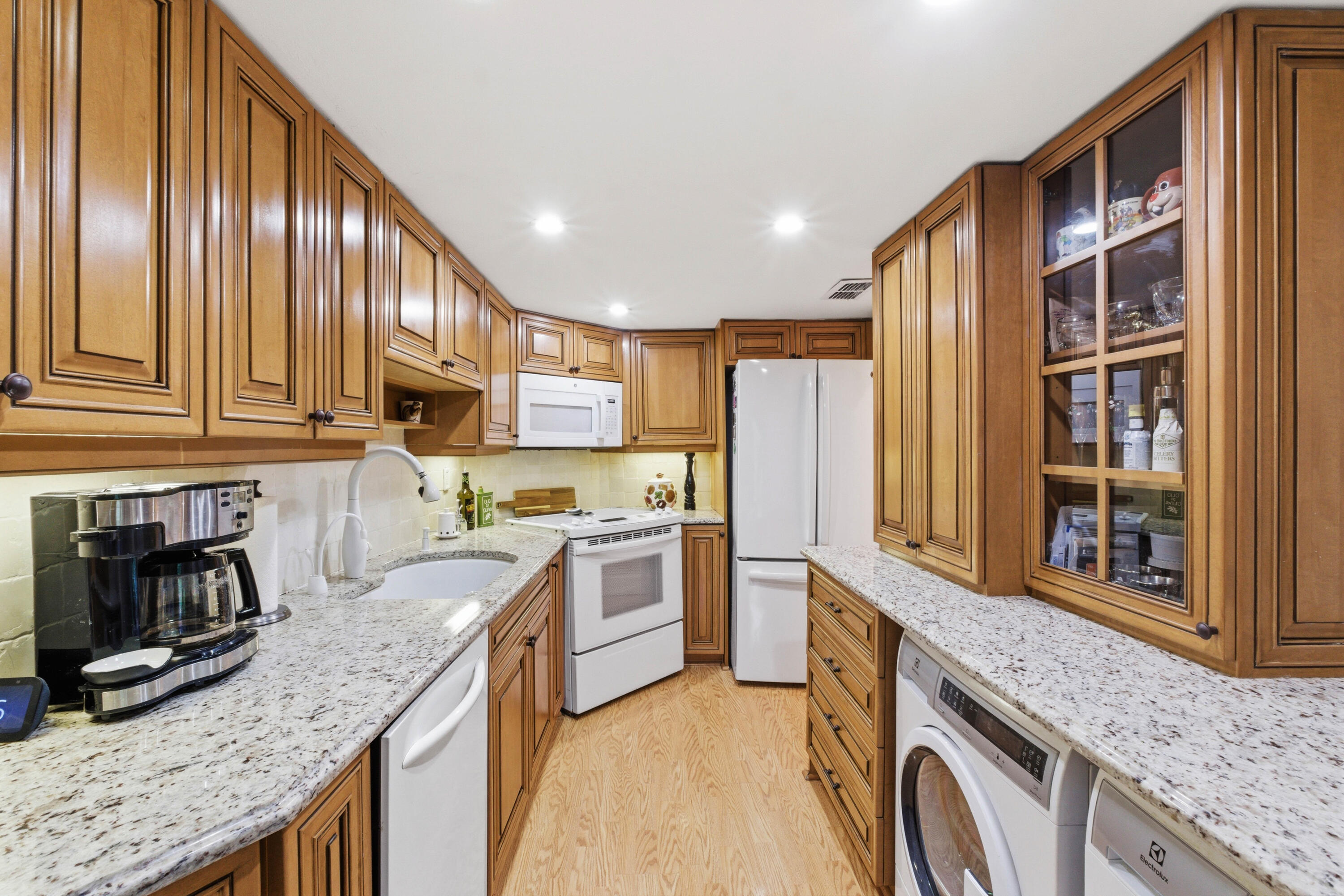 6043 Bayview #6043, Fort Lauderdale FL 33308