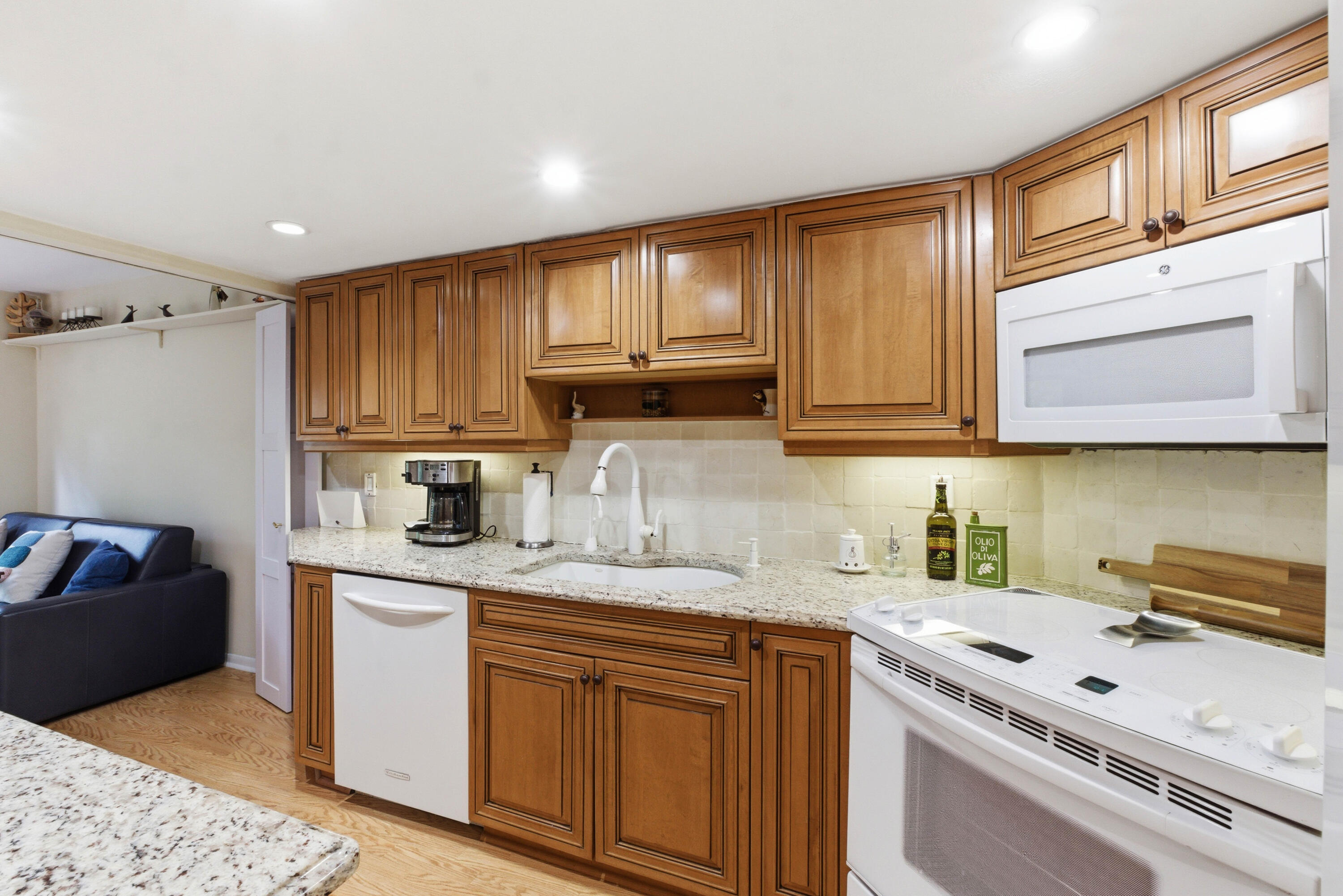 6043 Bayview #6043, Fort Lauderdale FL 33308