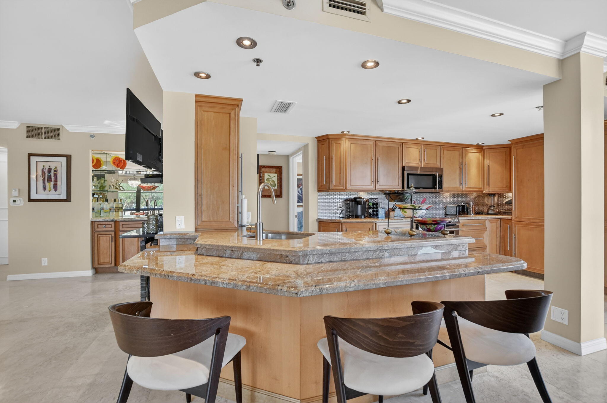 1921 Bridgewood, Boca Raton FL 33434