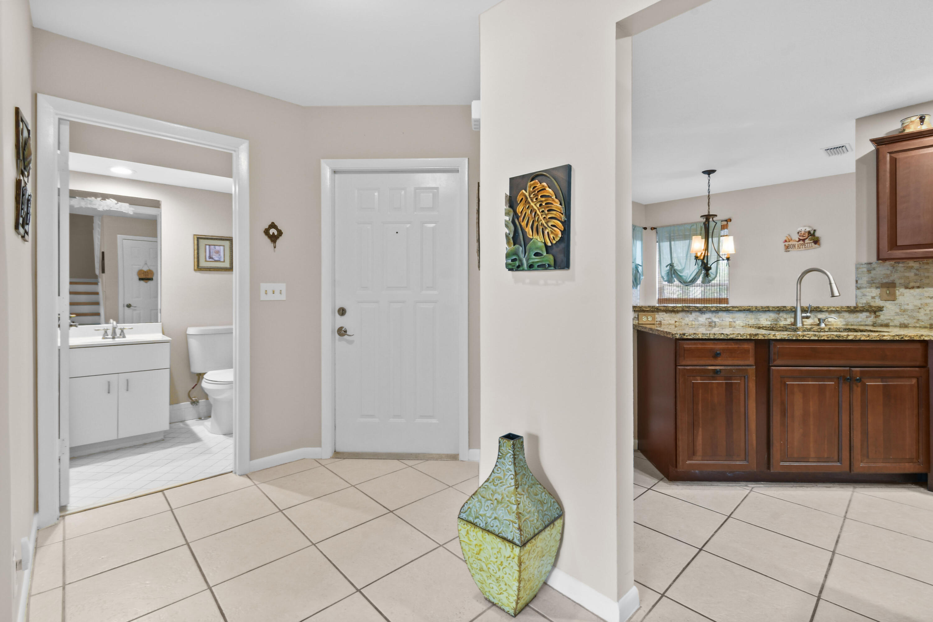 1003 Ocean Dunes, Jupiter FL 33477