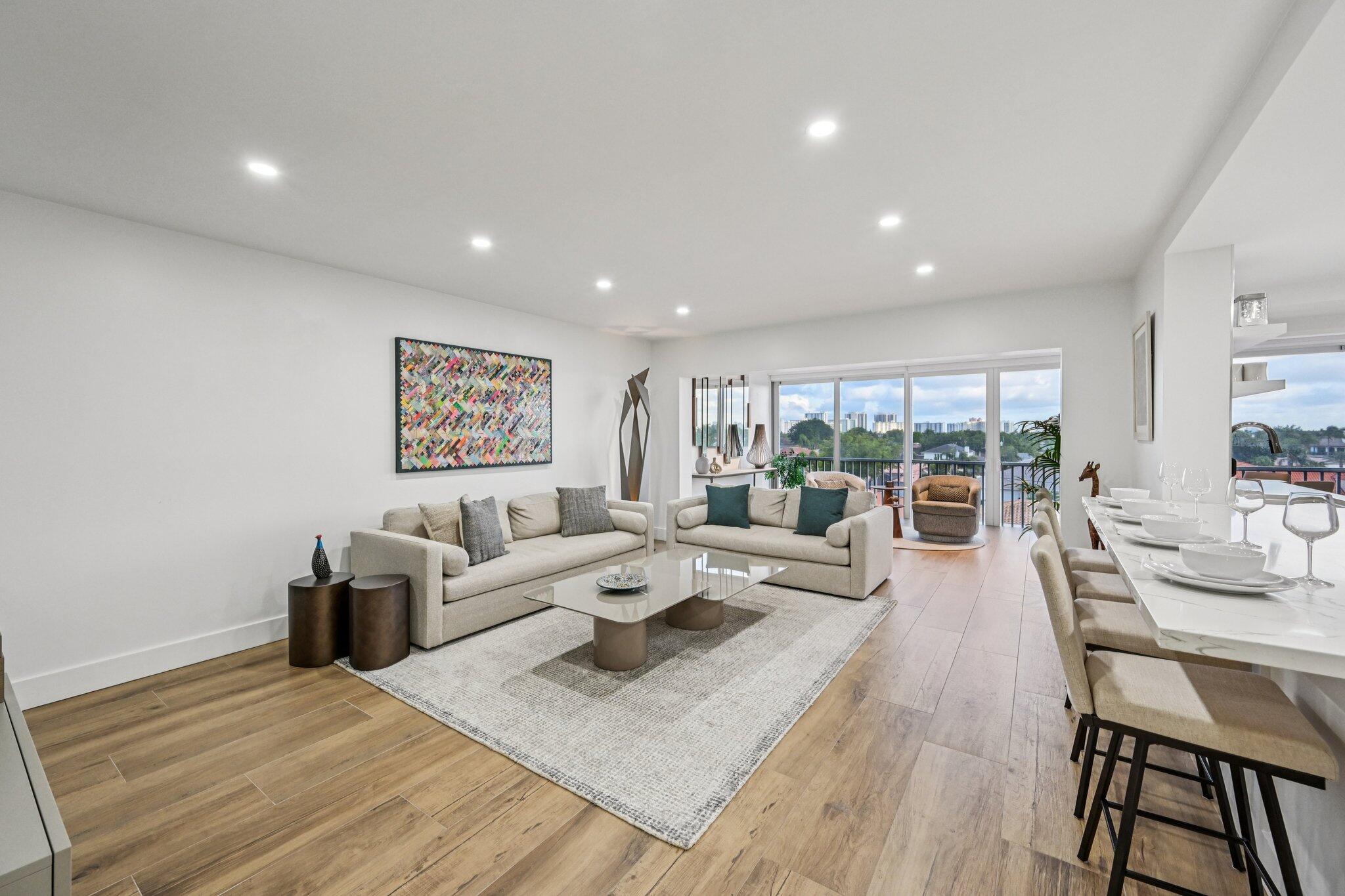 3080 NE 47th #405, Fort Lauderdale FL 33308