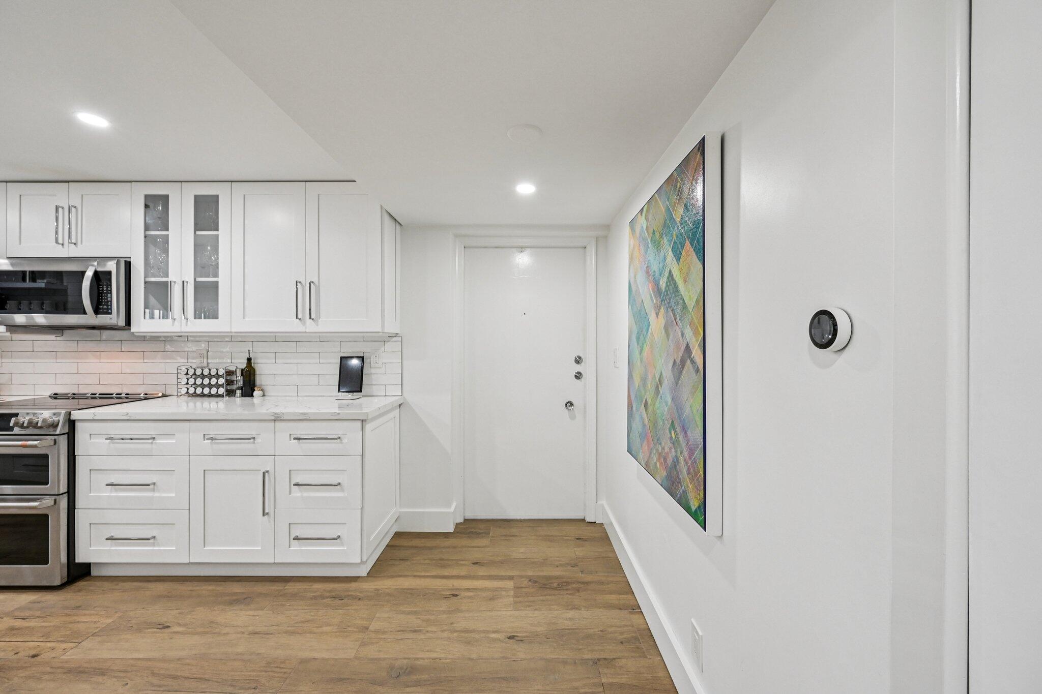3080 NE 47th #405, Fort Lauderdale FL 33308