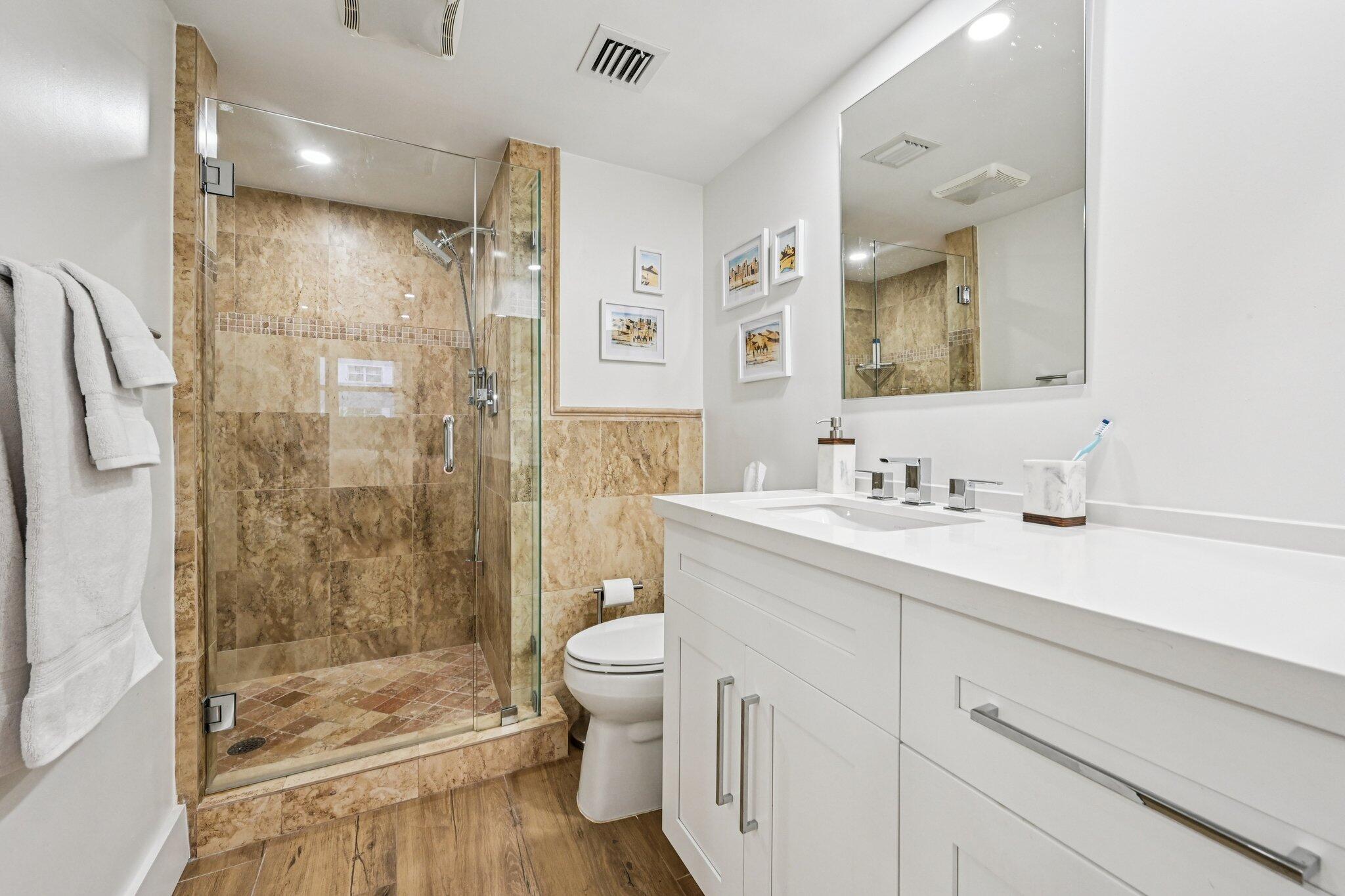 3080 NE 47th #405, Fort Lauderdale FL 33308