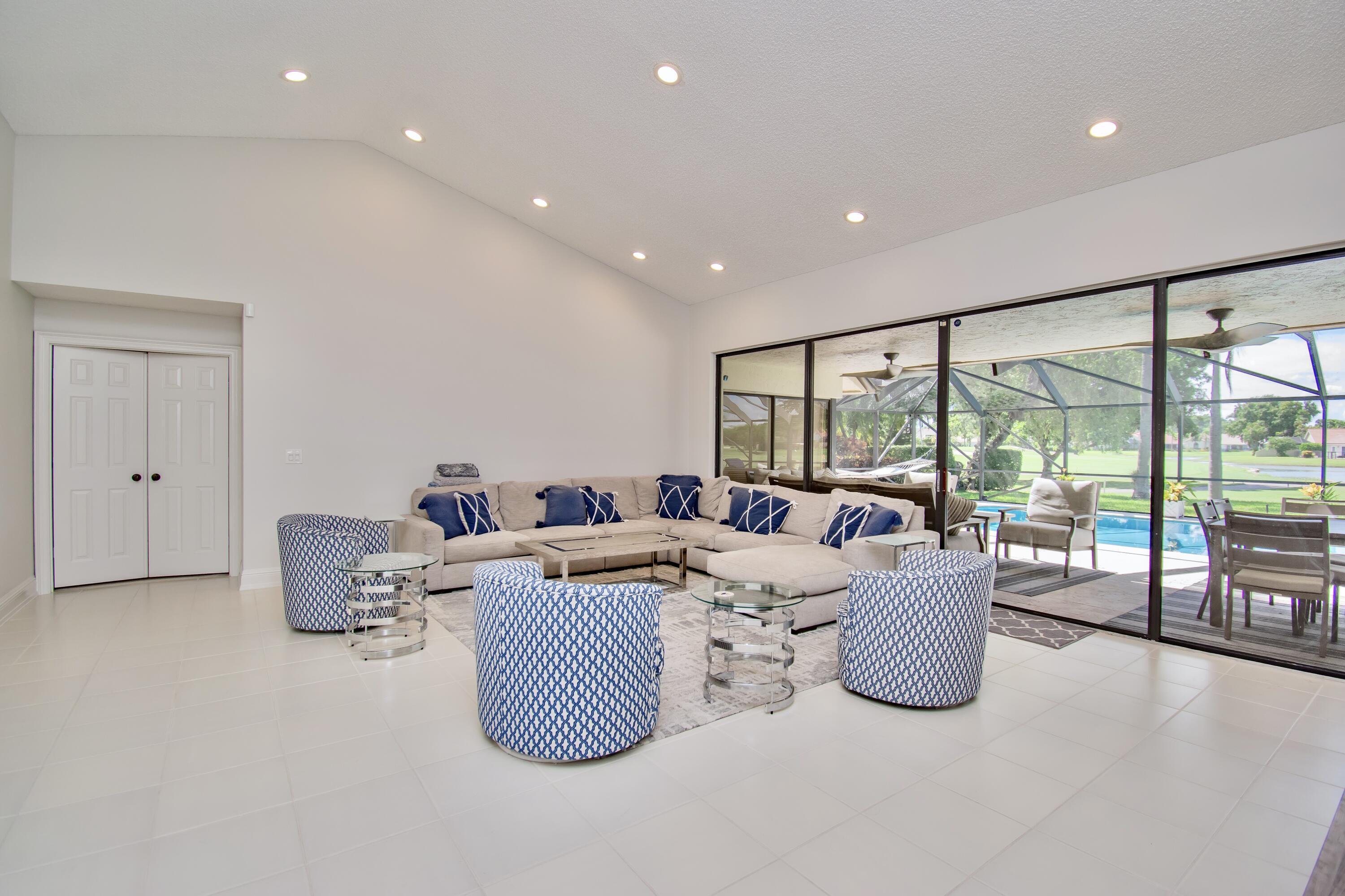11415 Boca Woods, Boca Raton FL 33428