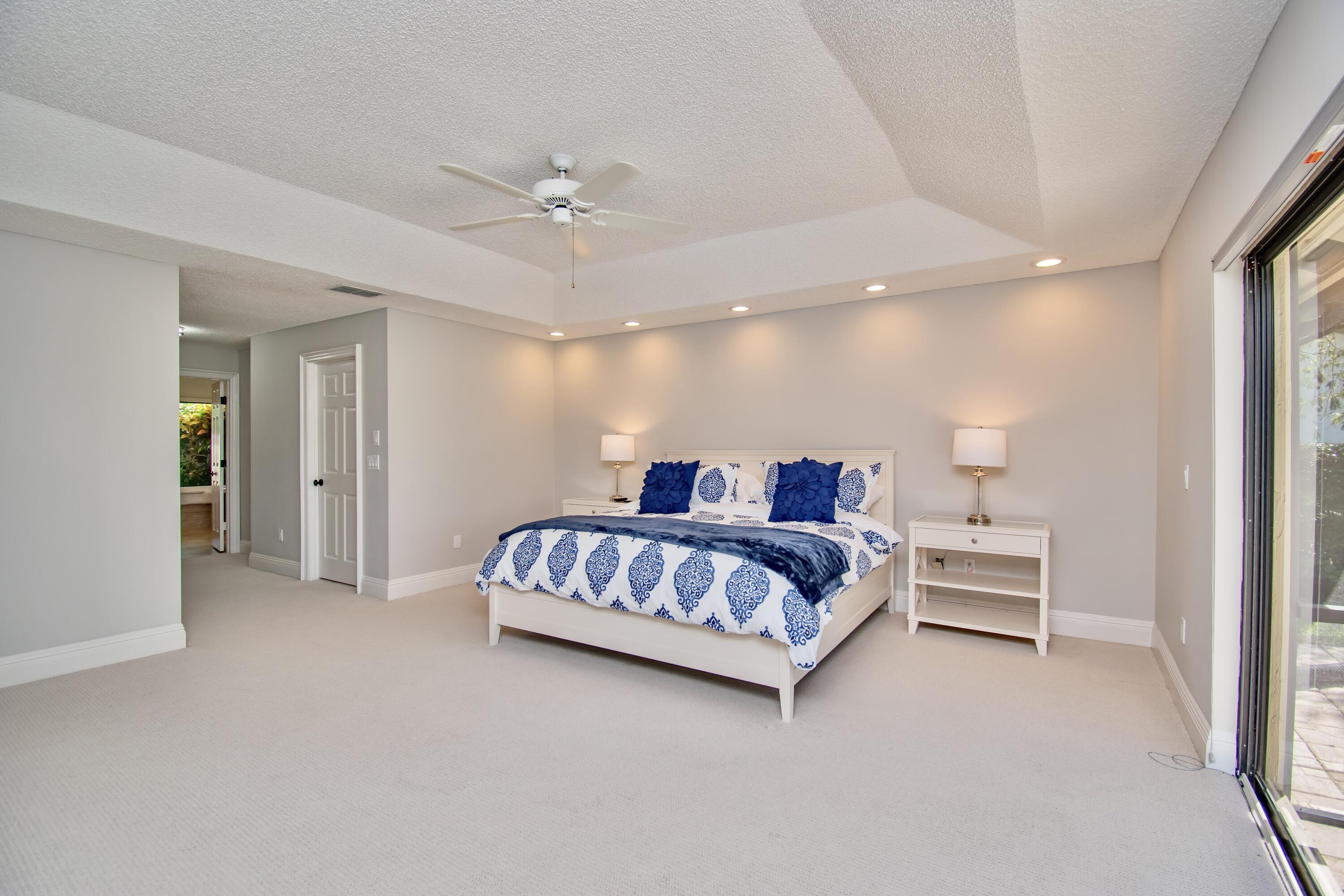 11415 Boca Woods, Boca Raton FL 33428