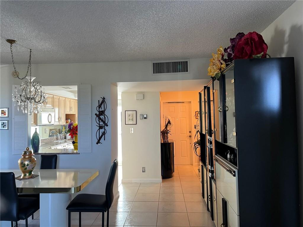 333 NE 21 #304, Deerfield Beach FL 33441