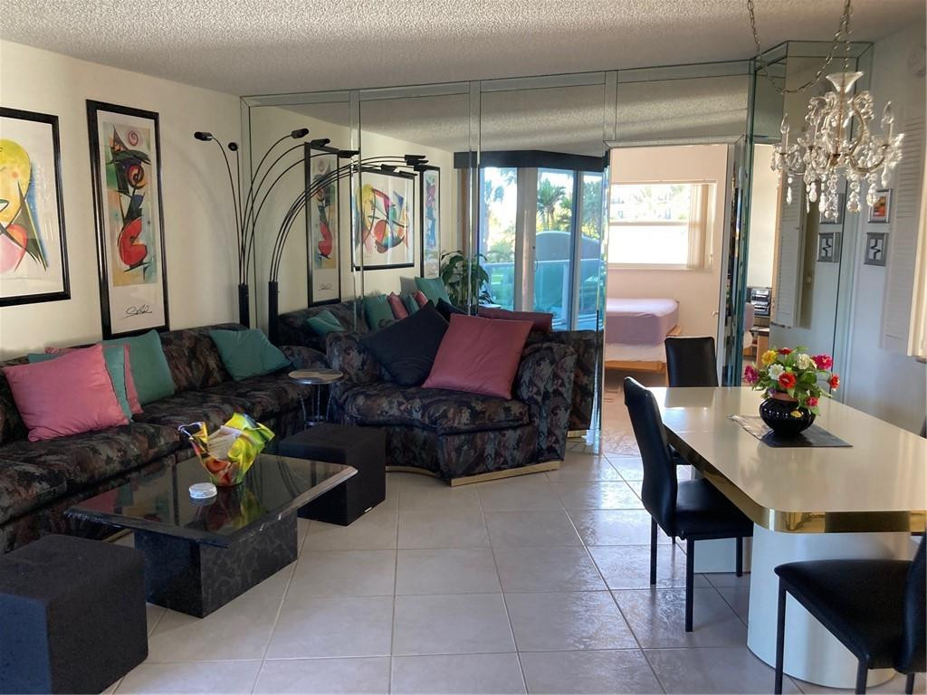 333 NE 21 #304, Deerfield Beach FL 33441