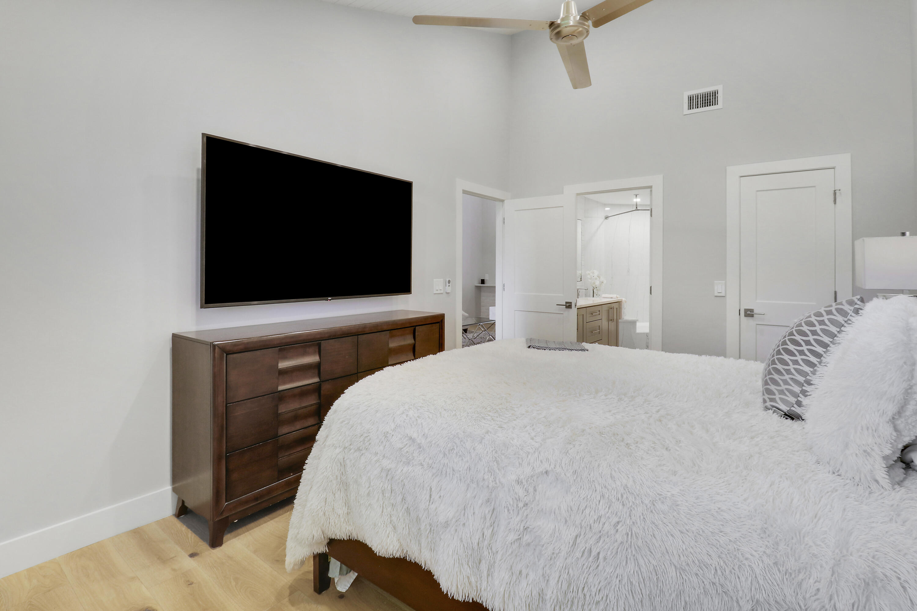 104 Sea Oats #G, Juno Beach FL 33408