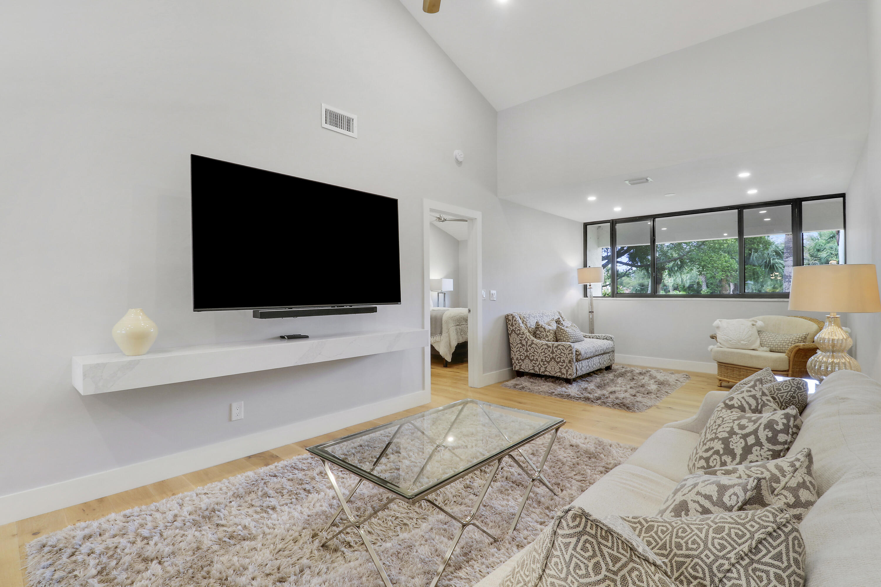 104 Sea Oats #G, Juno Beach FL 33408