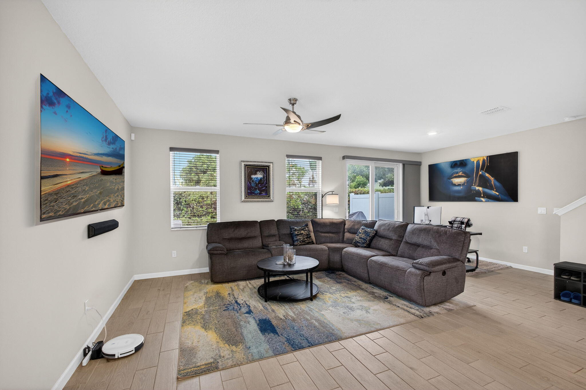 1700 Lindley, Mangonia Park FL 33407