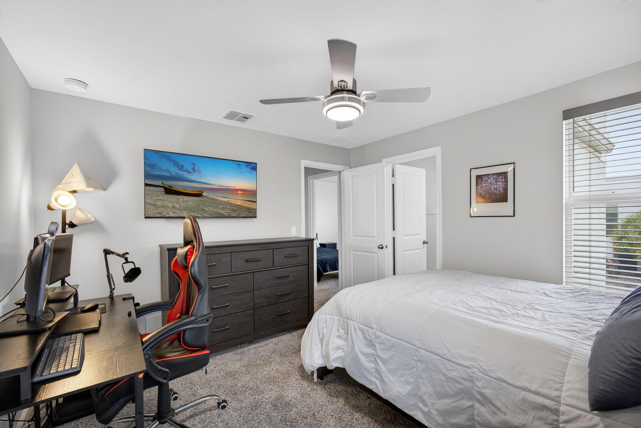 1700 Lindley, Mangonia Park FL 33407