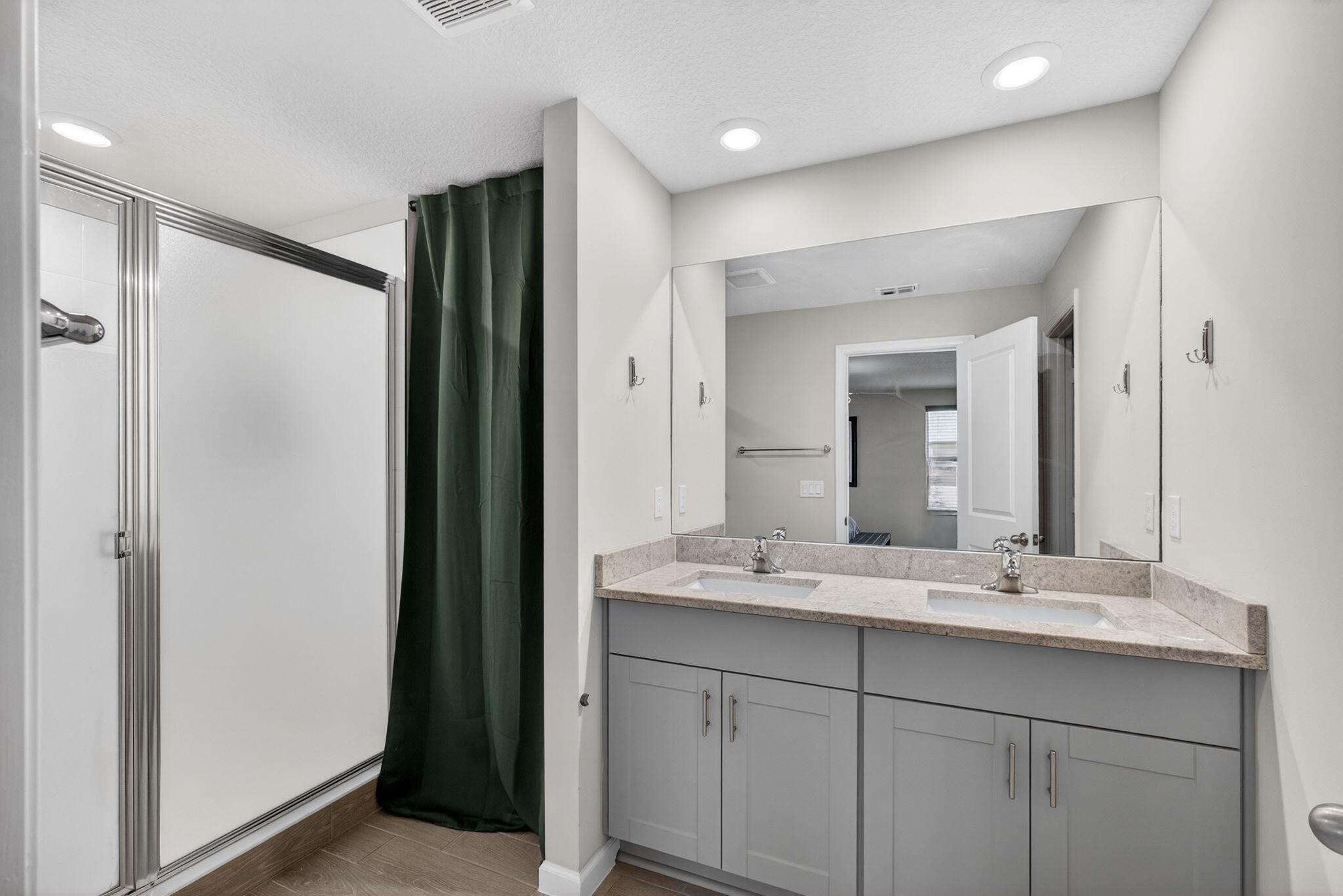 1700 Lindley, Mangonia Park FL 33407