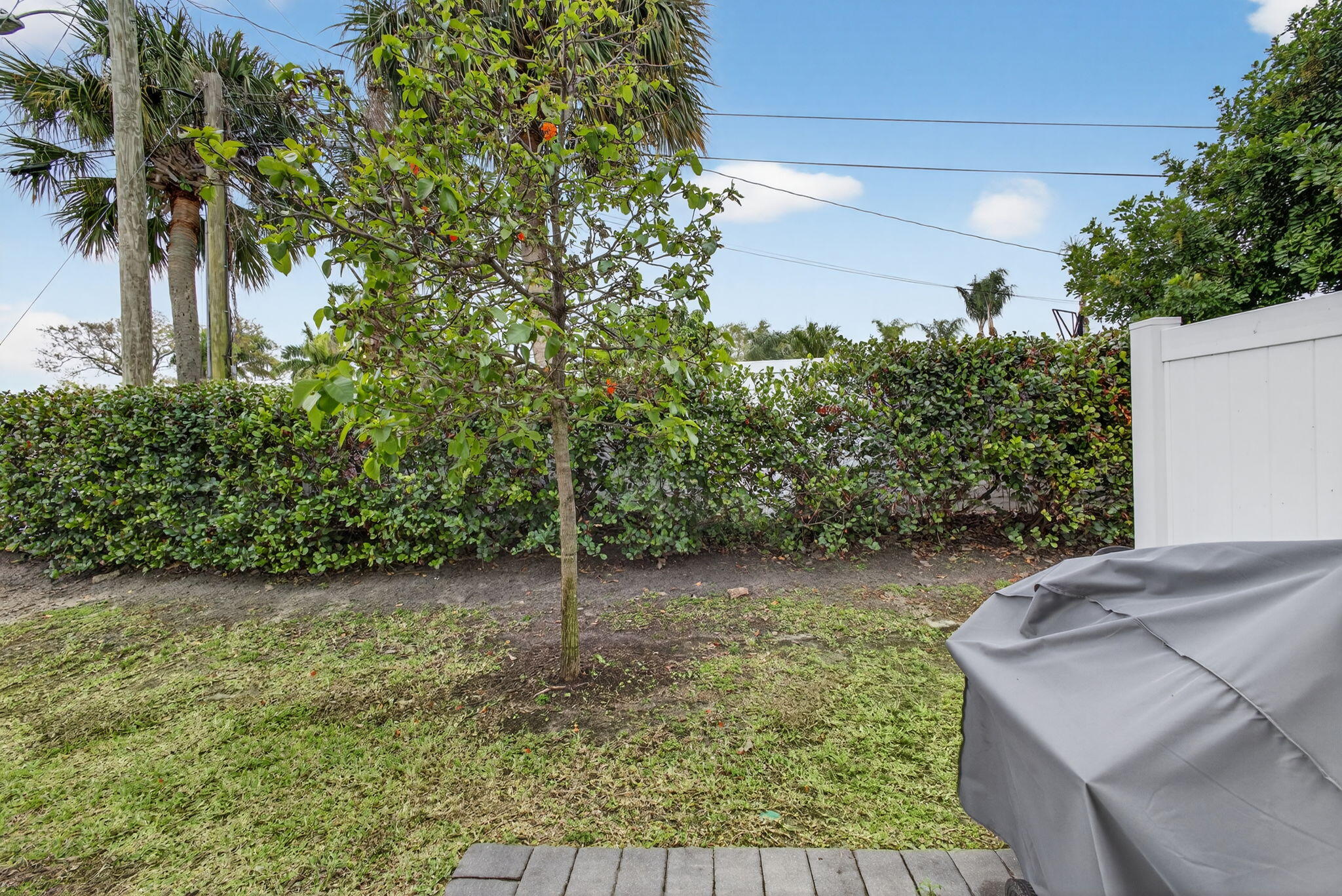 1700 Lindley, Mangonia Park FL 33407