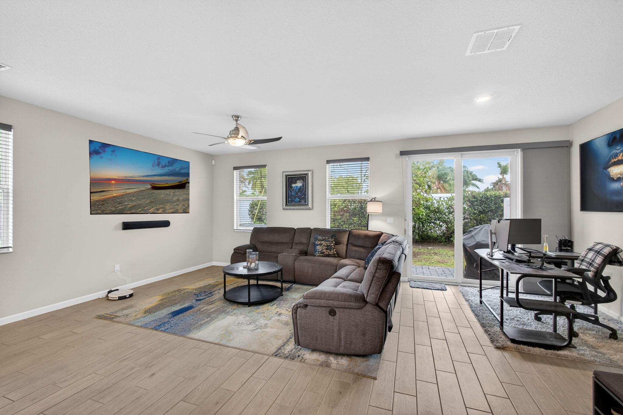 1700 Lindley, Mangonia Park FL 33407