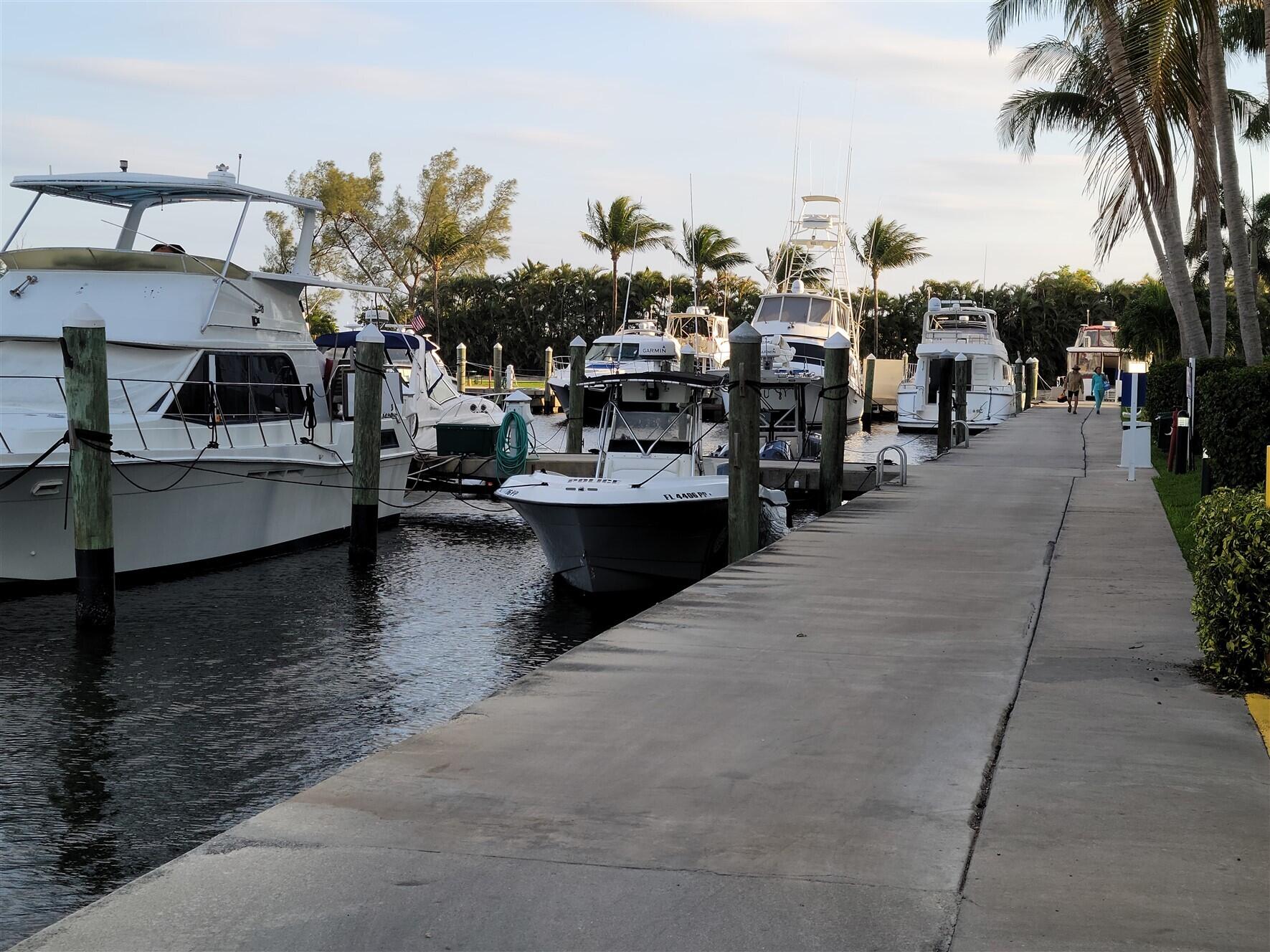 804 E Windward #508, Lantana FL 33462
