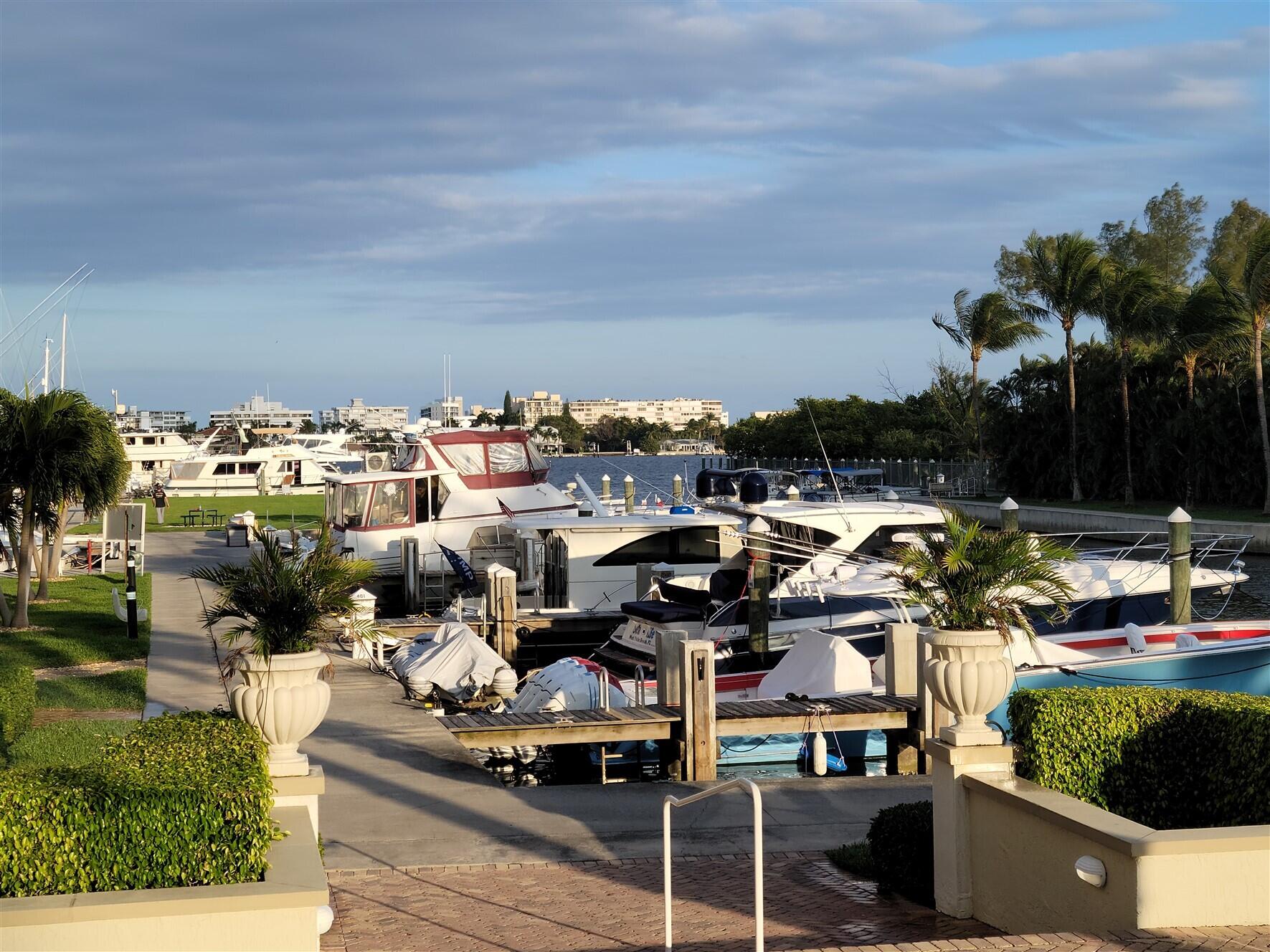 804 E Windward #508, Lantana FL 33462