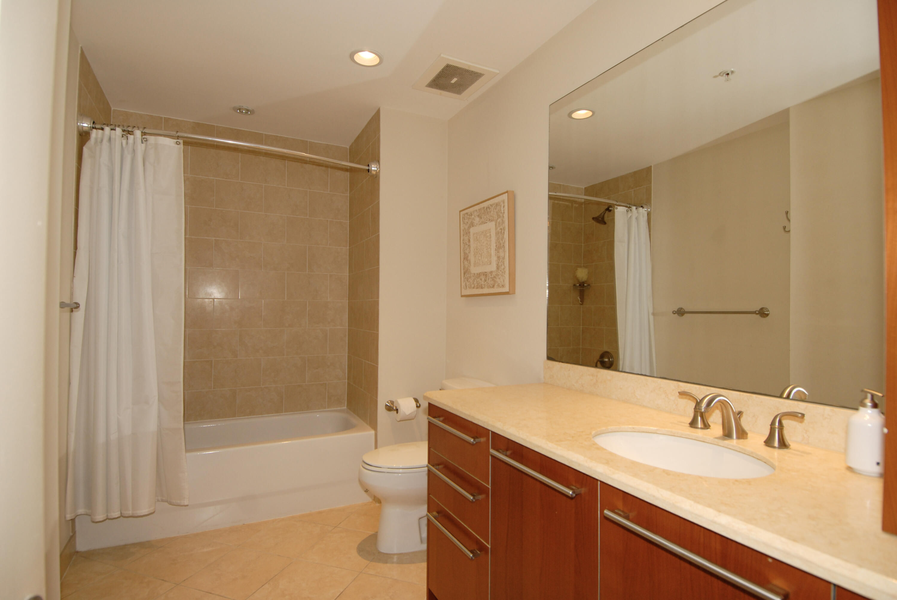 4445 El Mar #2311, Lauderdale By The Sea FL 33308