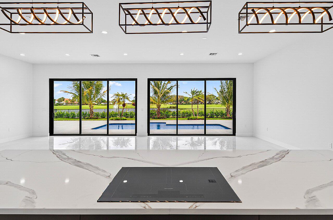 4887 Bocaire, Boca Raton FL 33487