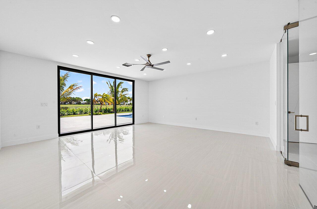 4887 Bocaire, Boca Raton FL 33487