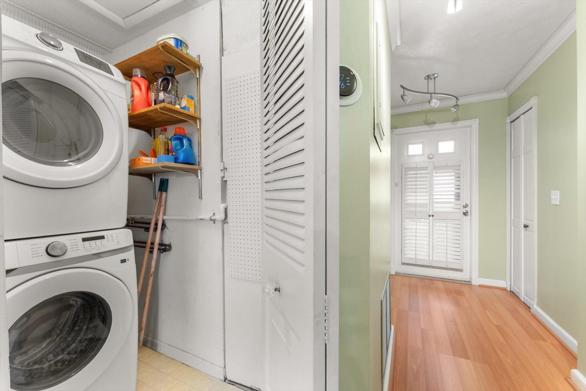 8000 Lagos De Campo #A-307, Tamarac FL 33321