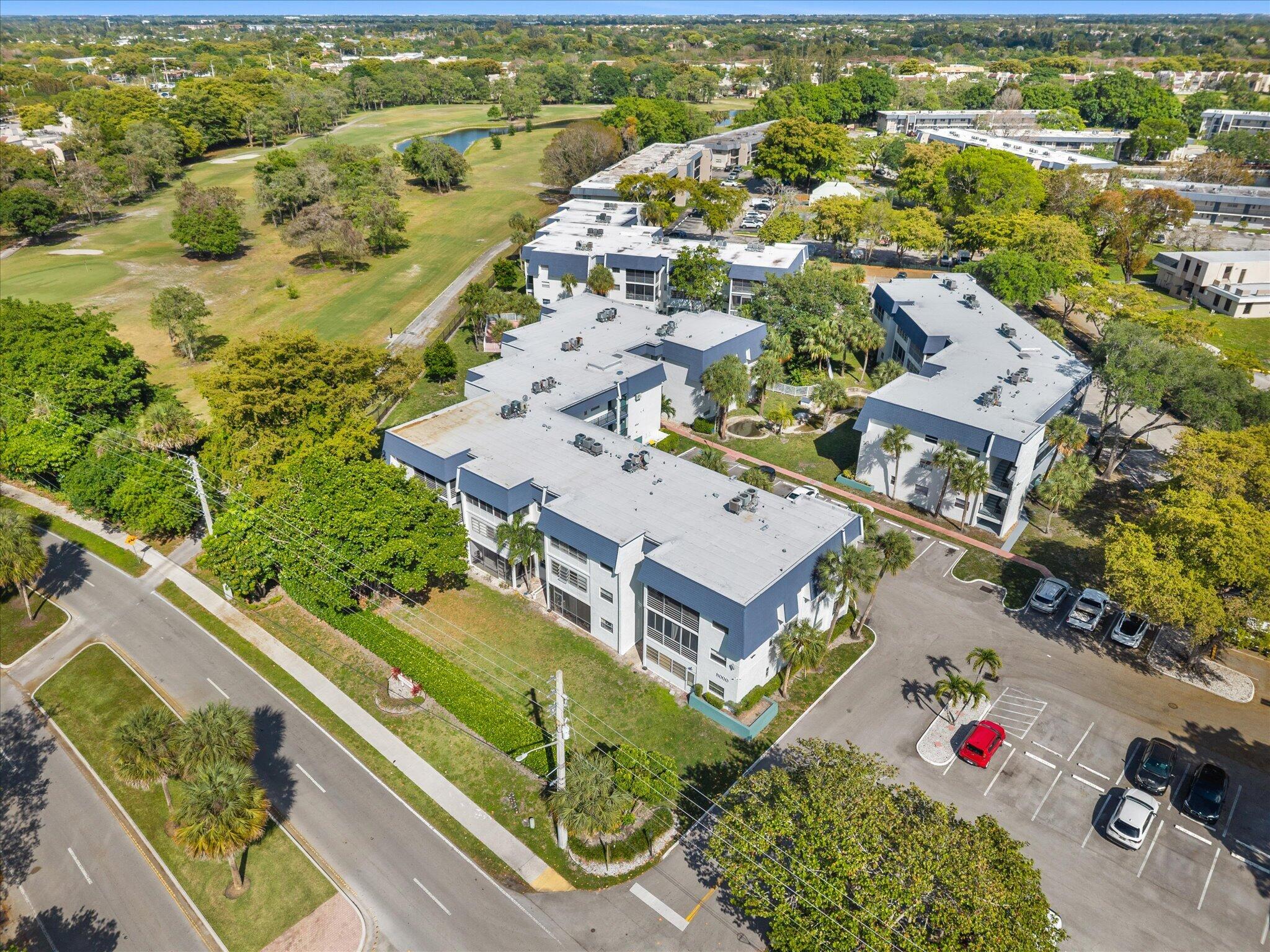8000 Lagos De Campo #A-307, Tamarac FL 33321