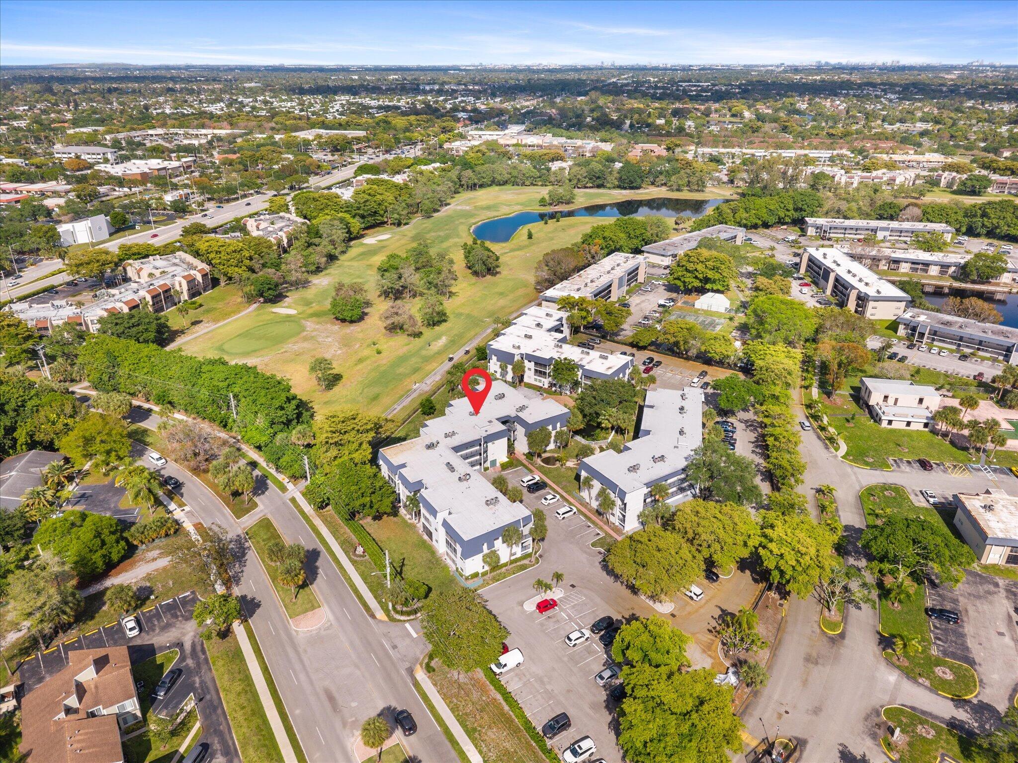 8000 Lagos De Campo #A-307, Tamarac FL 33321