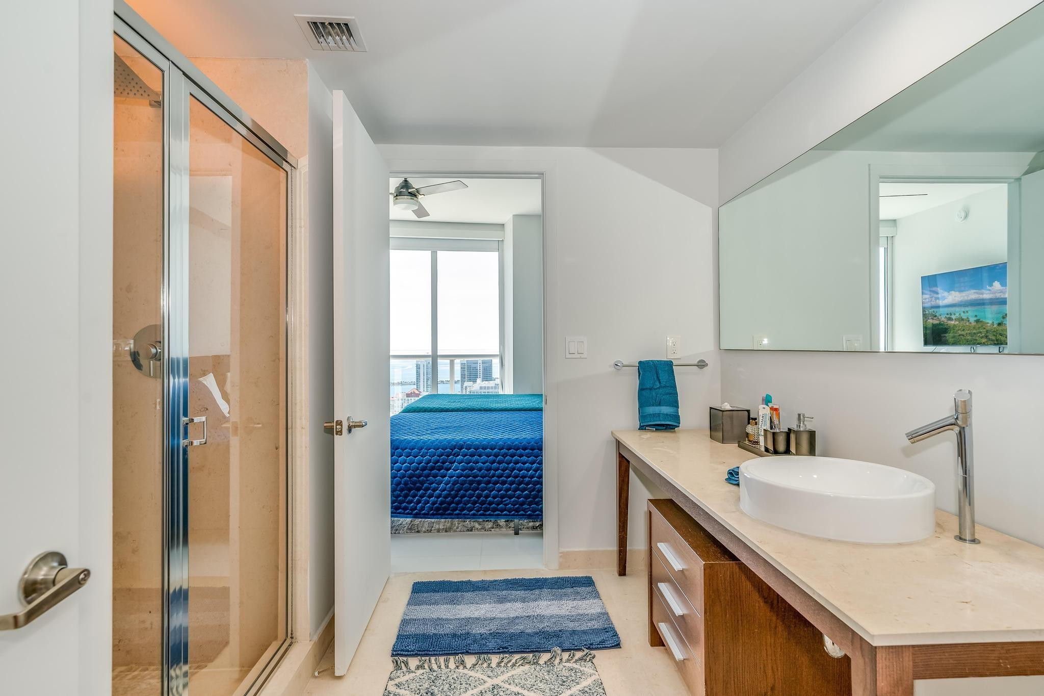 495 Brickell #5605, Miami FL 33131