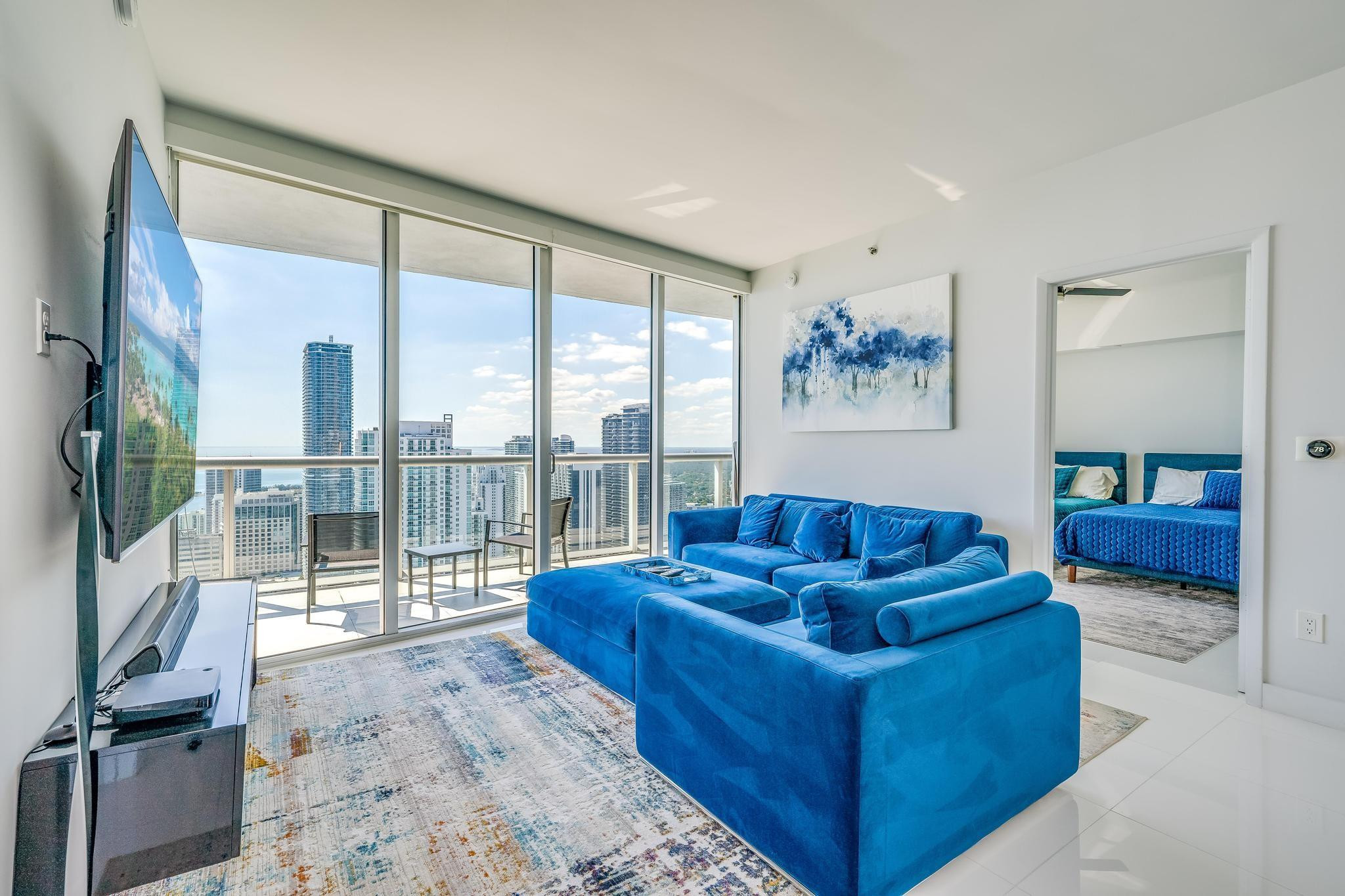 495 Brickell #5605, Miami FL 33131