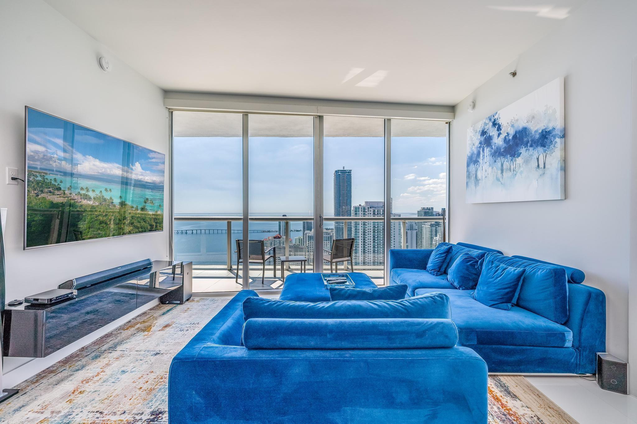 495 Brickell #5605, Miami FL 33131