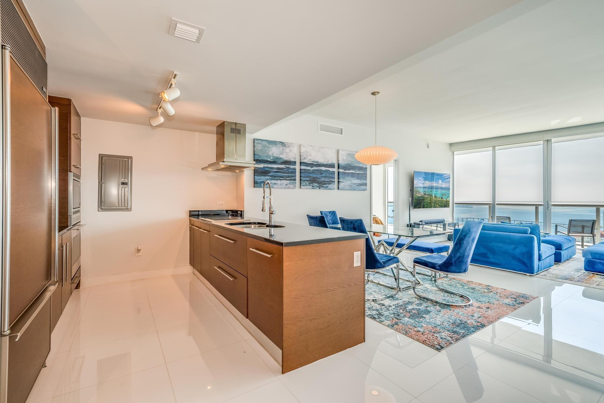 495 Brickell #5605, Miami FL 33131