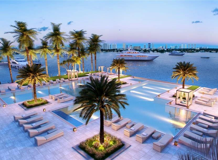 17301 Biscayne #406, North Miami Beach FL 33160