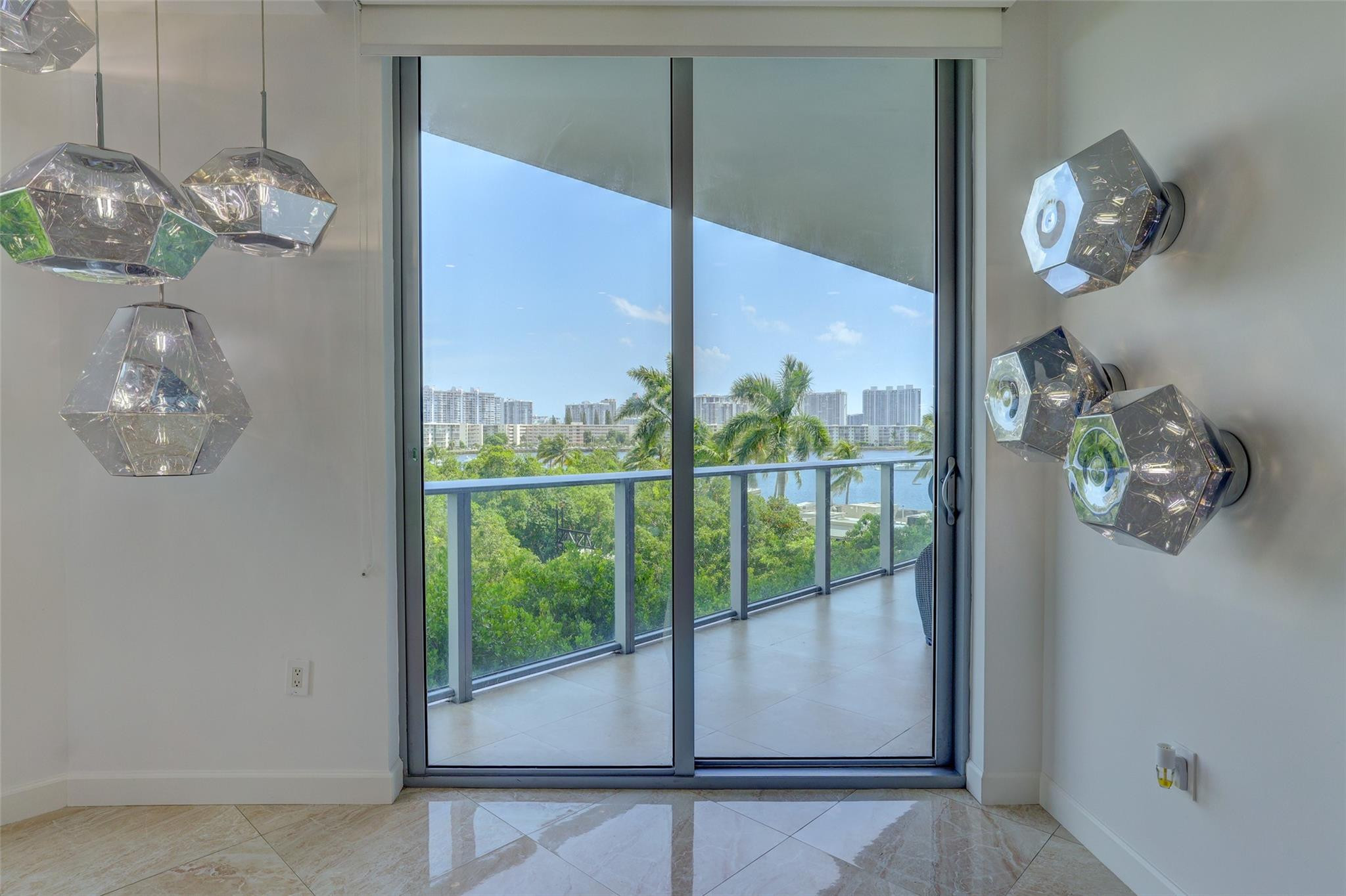 17301 Biscayne #406, North Miami Beach FL 33160