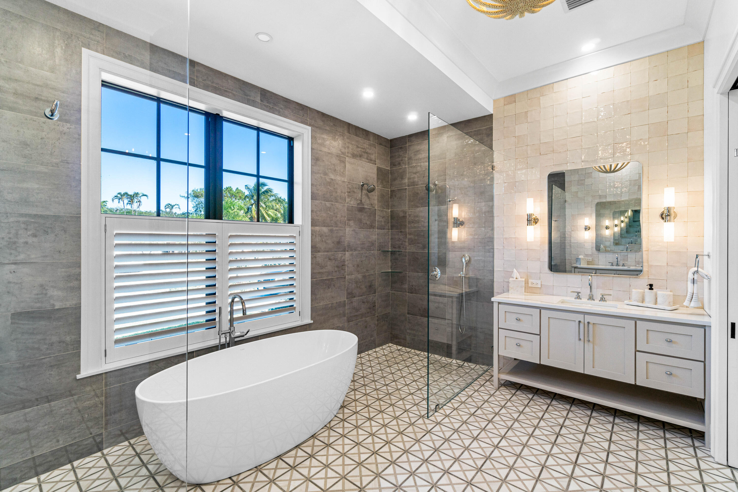 18 NW 15th, Delray Beach FL 33444