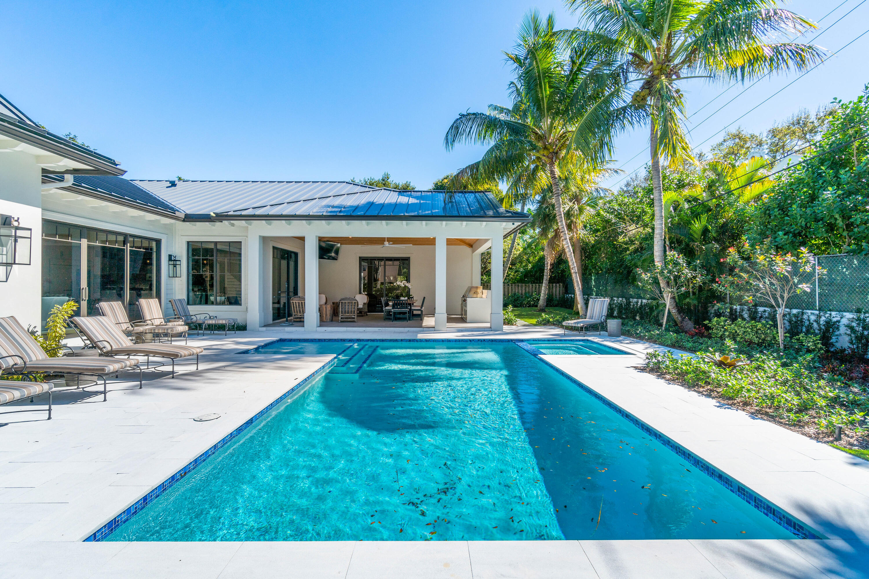 18 NW 15th, Delray Beach FL 33444