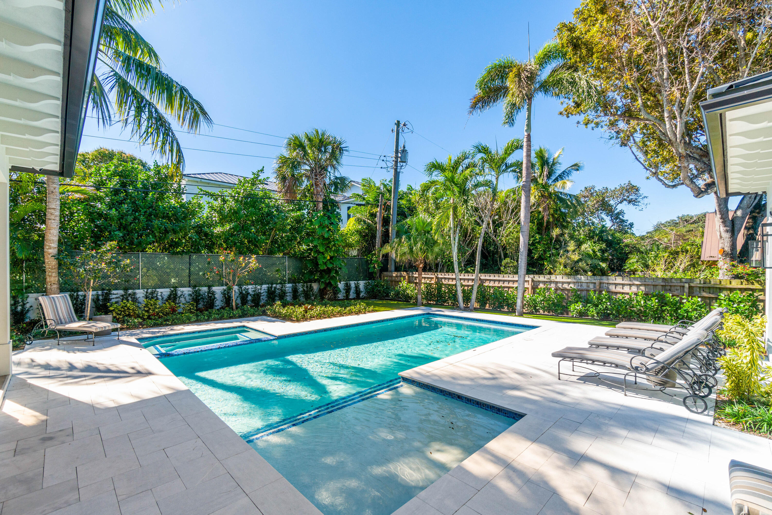 18 NW 15th, Delray Beach FL 33444